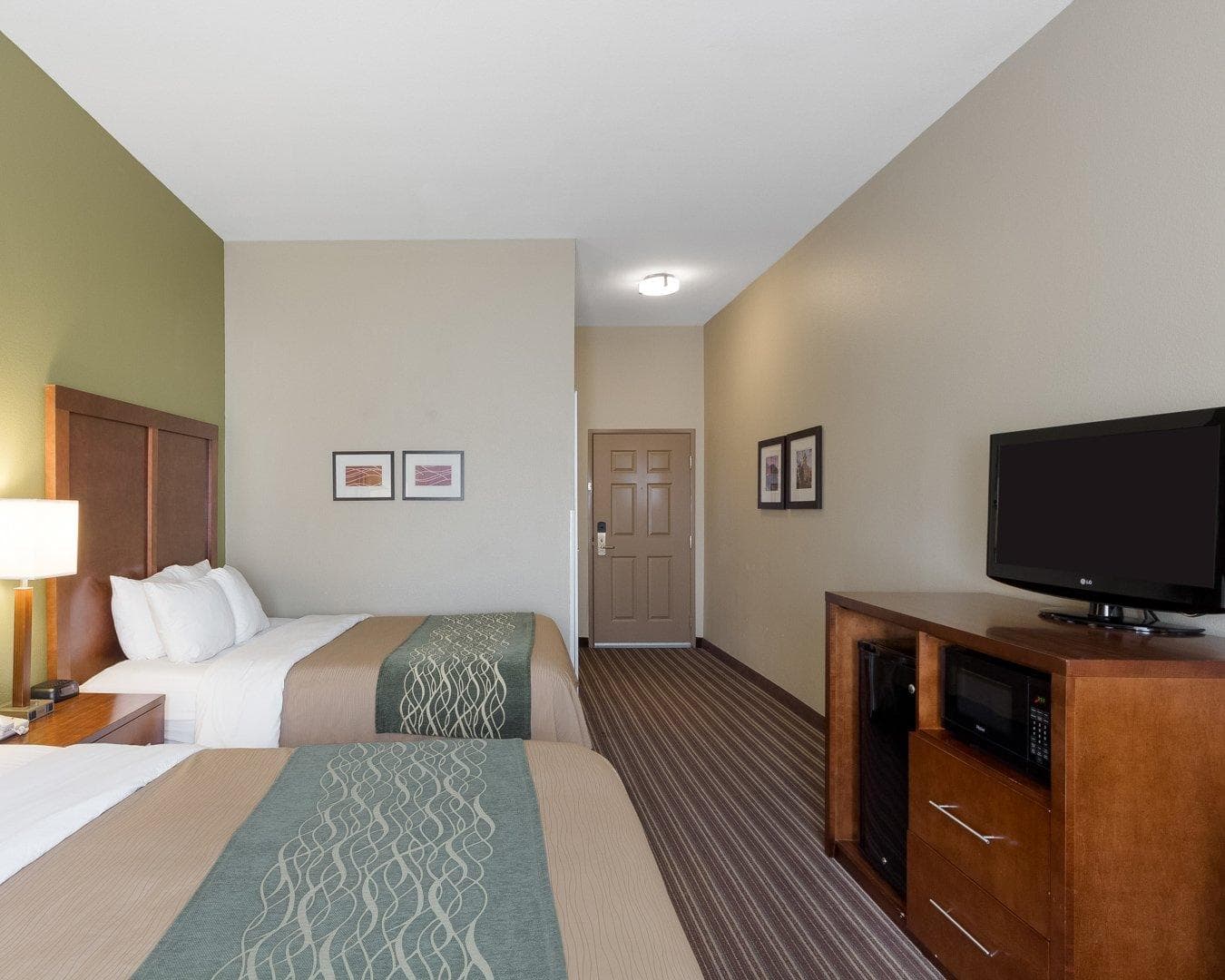 Comfort Inn & Suites Fayetteville-University Area — 21
