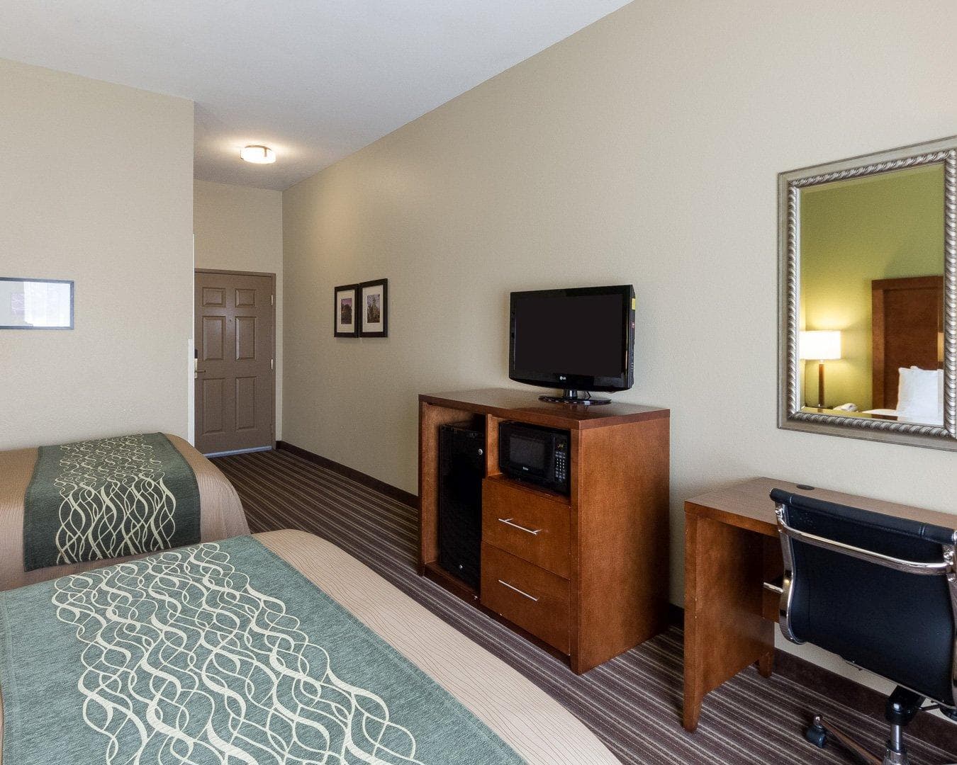 Comfort Inn & Suites Fayetteville-University Area — 23