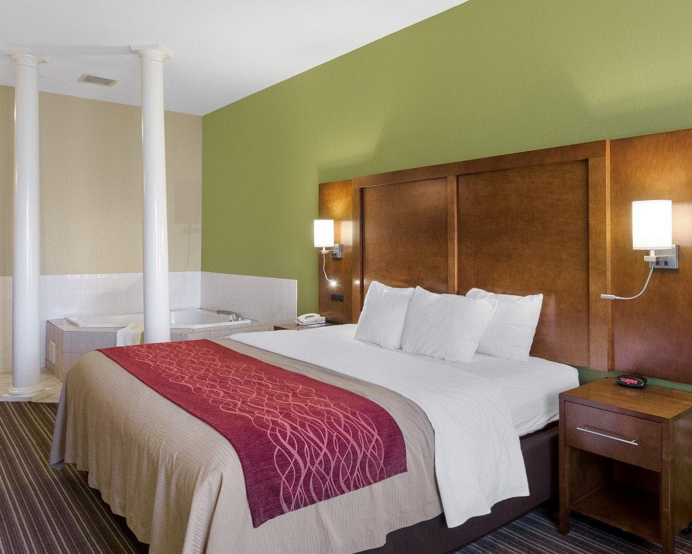 Comfort Inn & Suites Fayetteville-University Area — 33