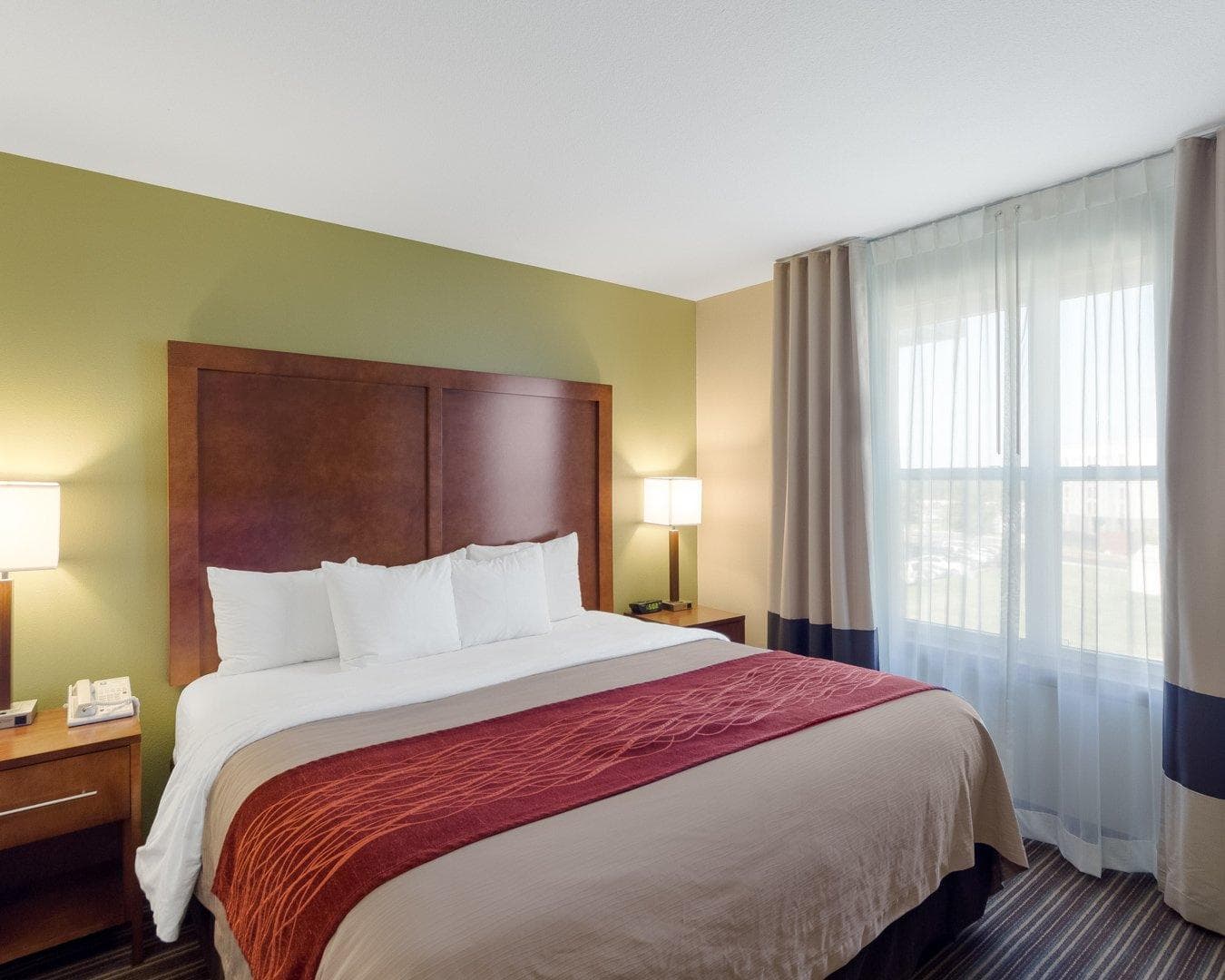 Comfort Inn & Suites Fayetteville-University Area — 6
