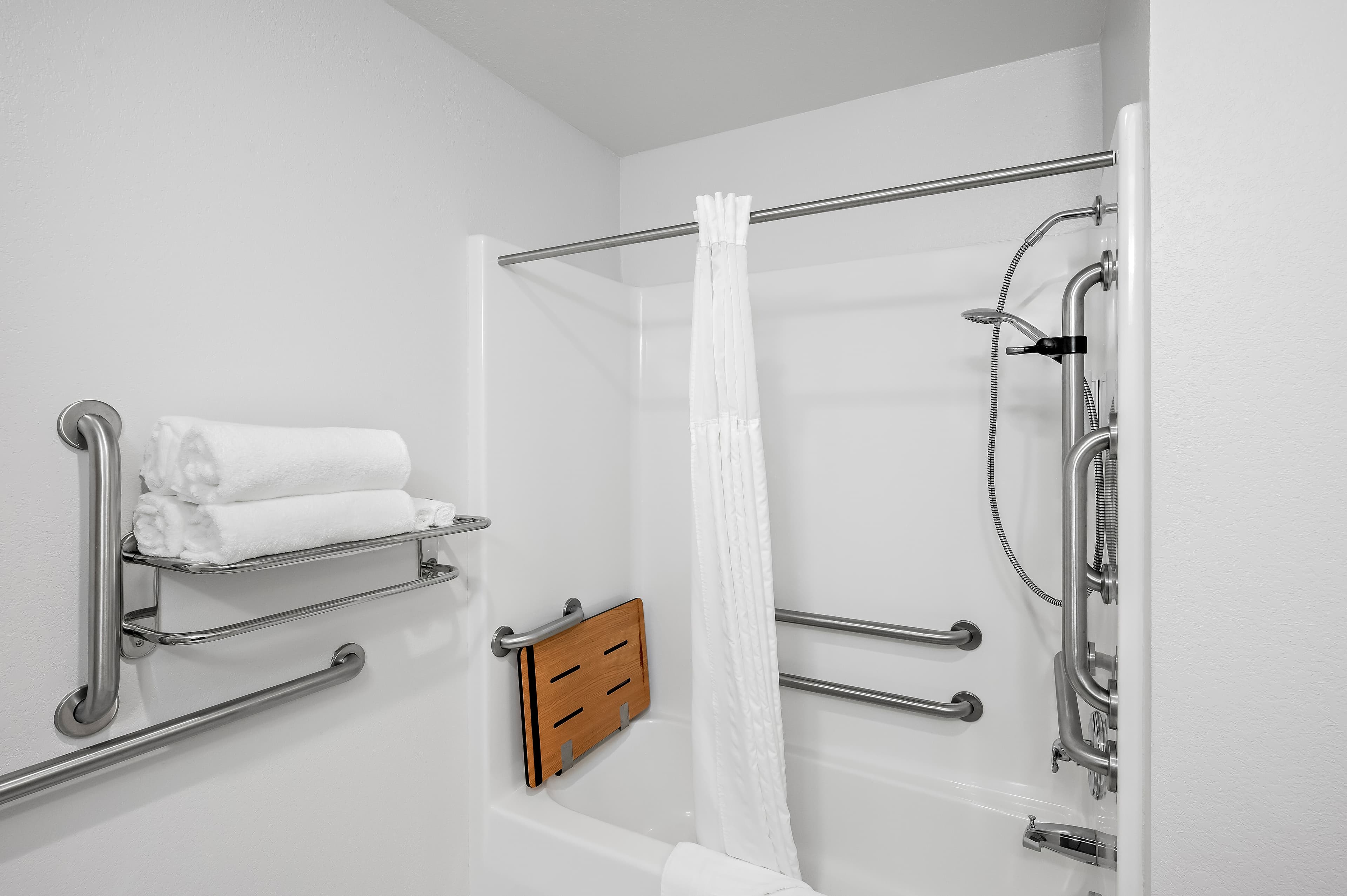 Comfort Inn & Suites Fort Smith I-540 — 9
