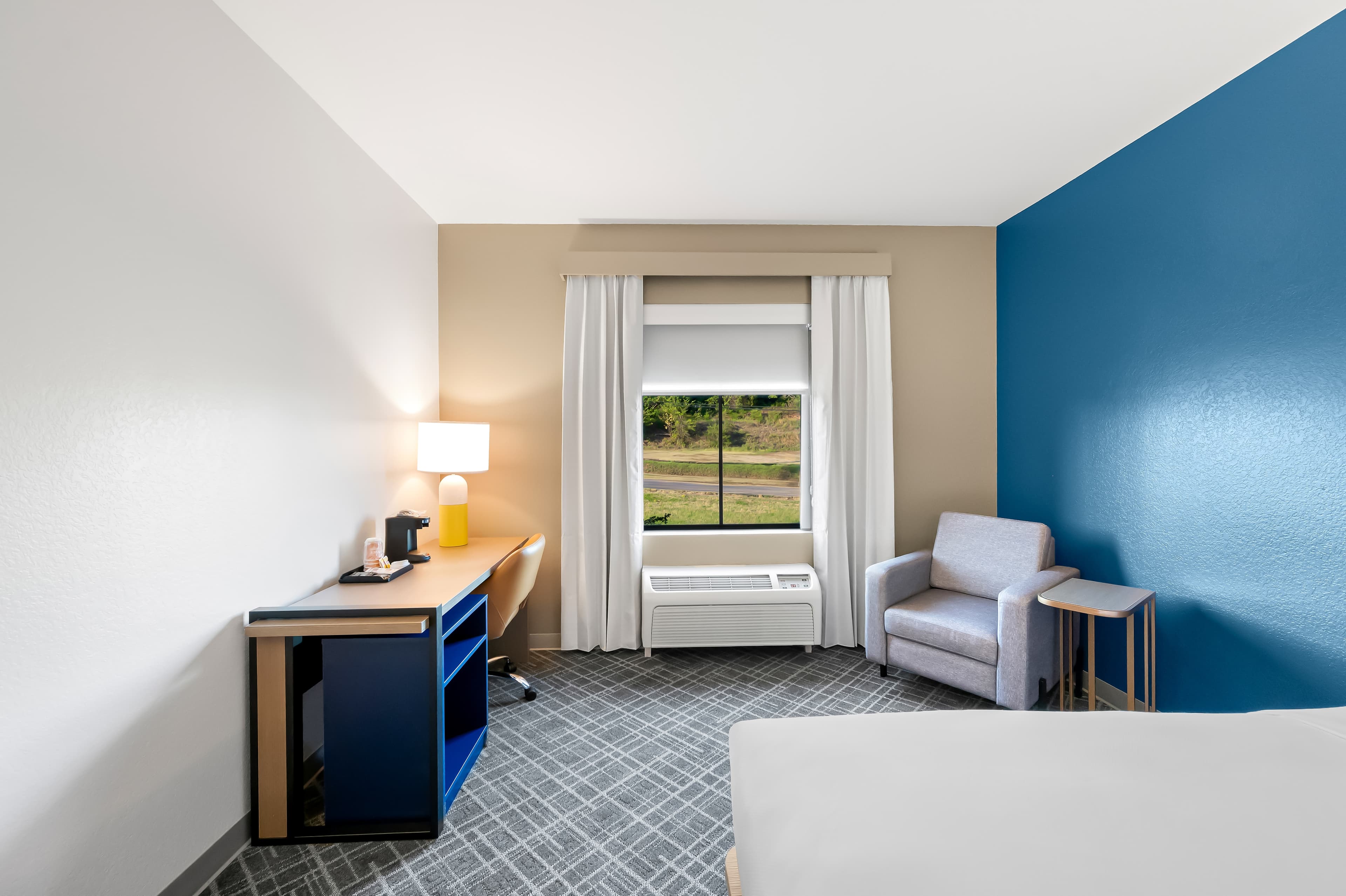 Comfort Inn & Suites Fort Smith I-540 — 17
