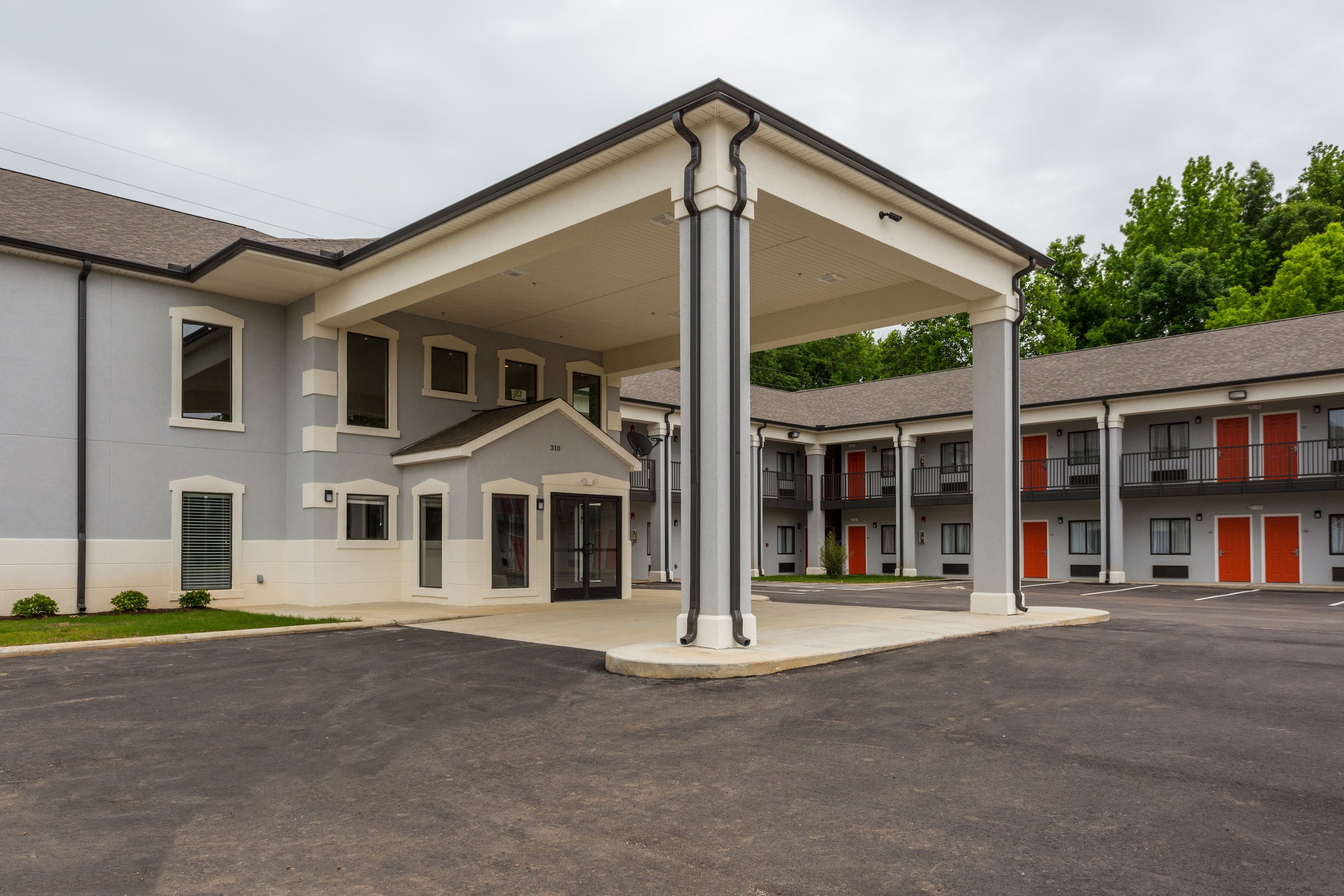 Econo Lodge Forrest City I-40 - Image 1