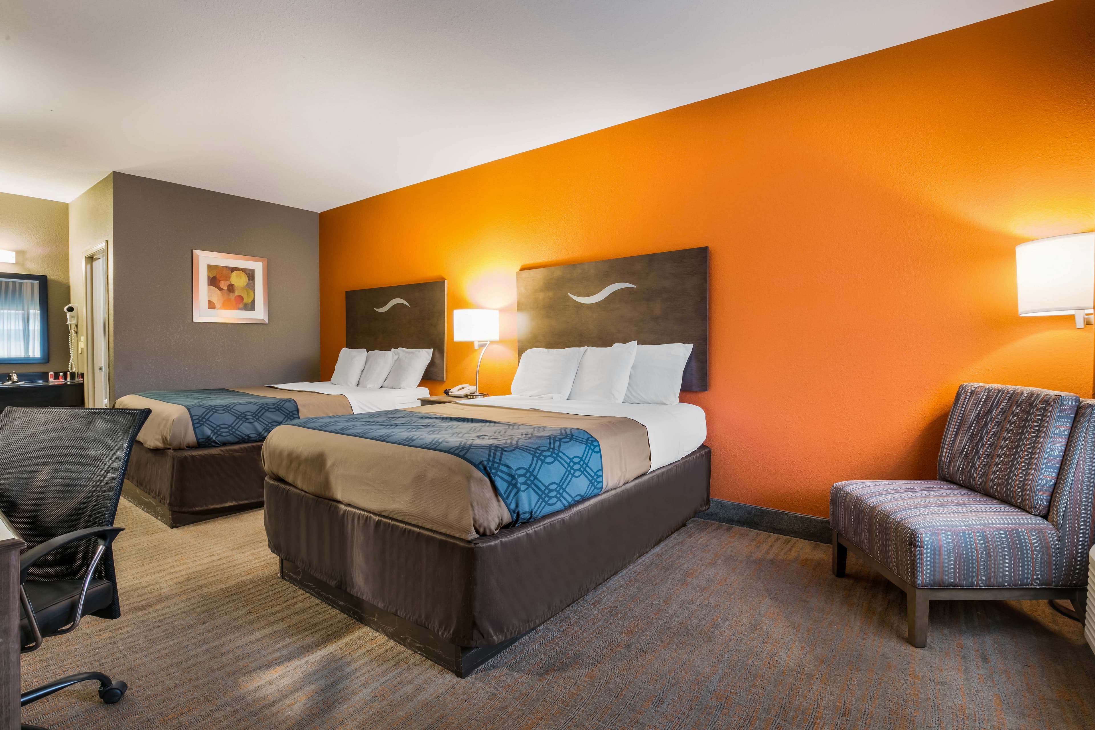 Econo Lodge Forrest City I-40 — 12