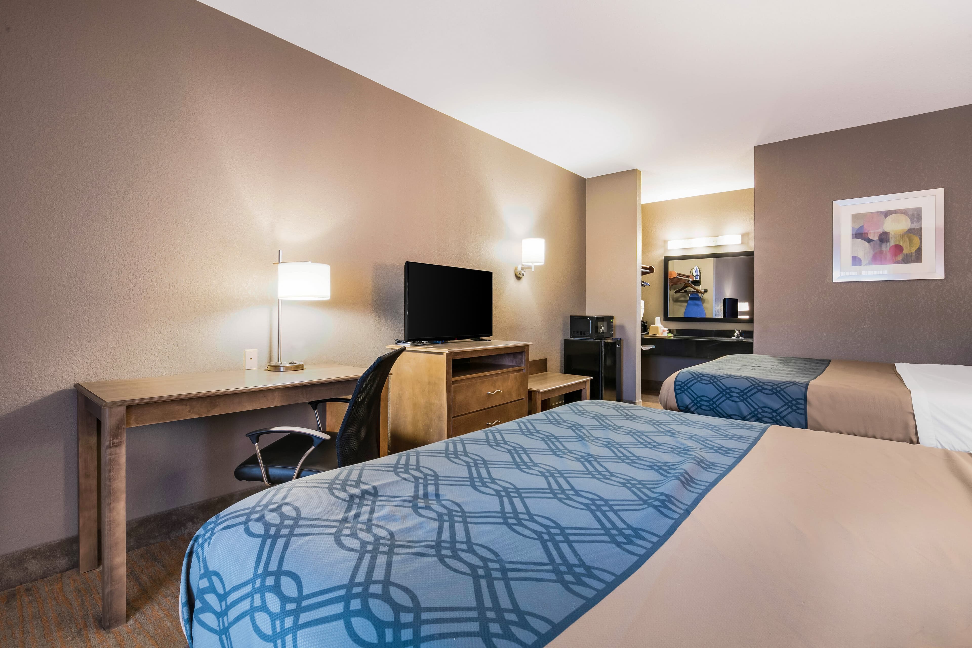 Econo Lodge Forrest City I-40 — 13