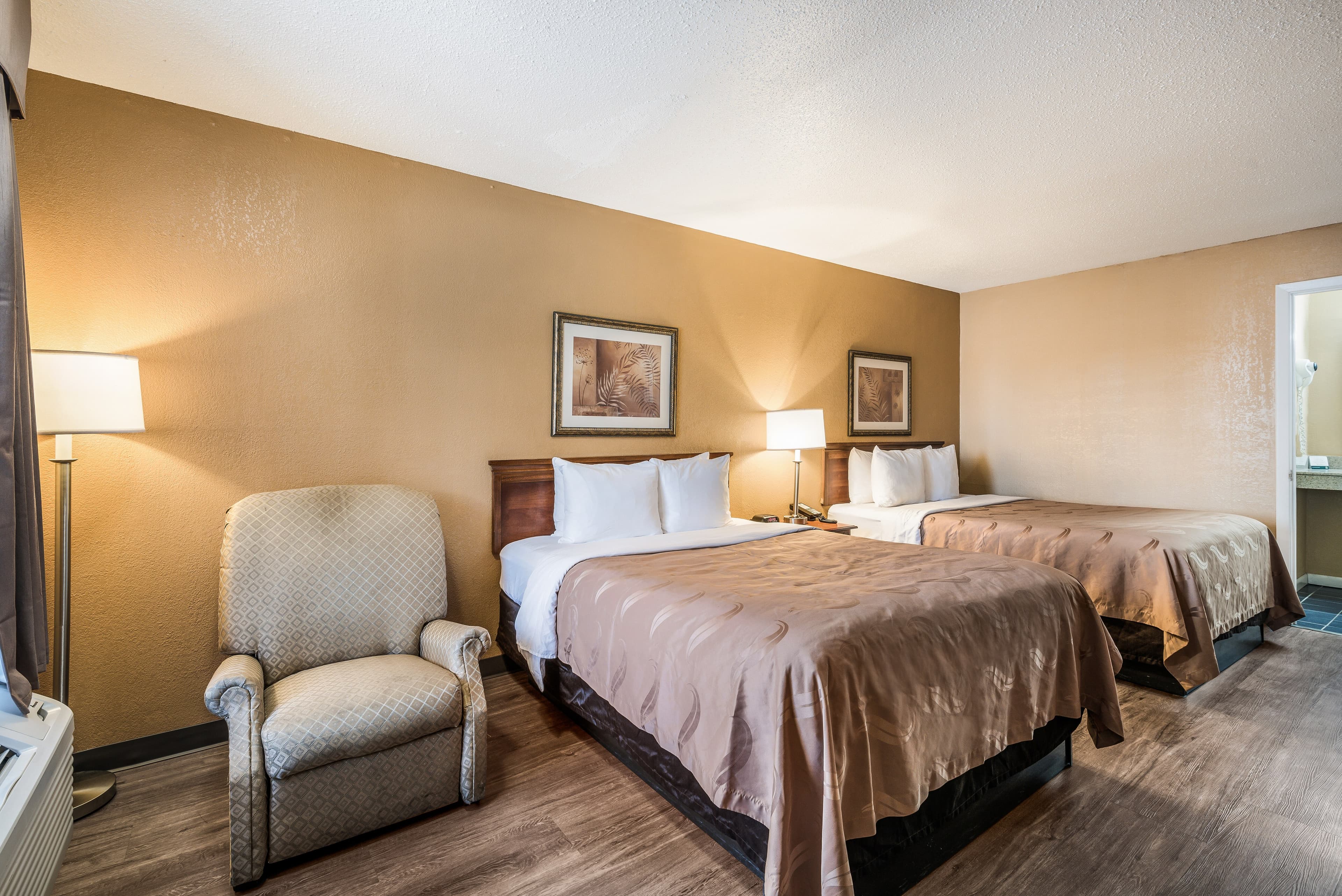 Quality Inn Arkadelphia - University Area - Image 2