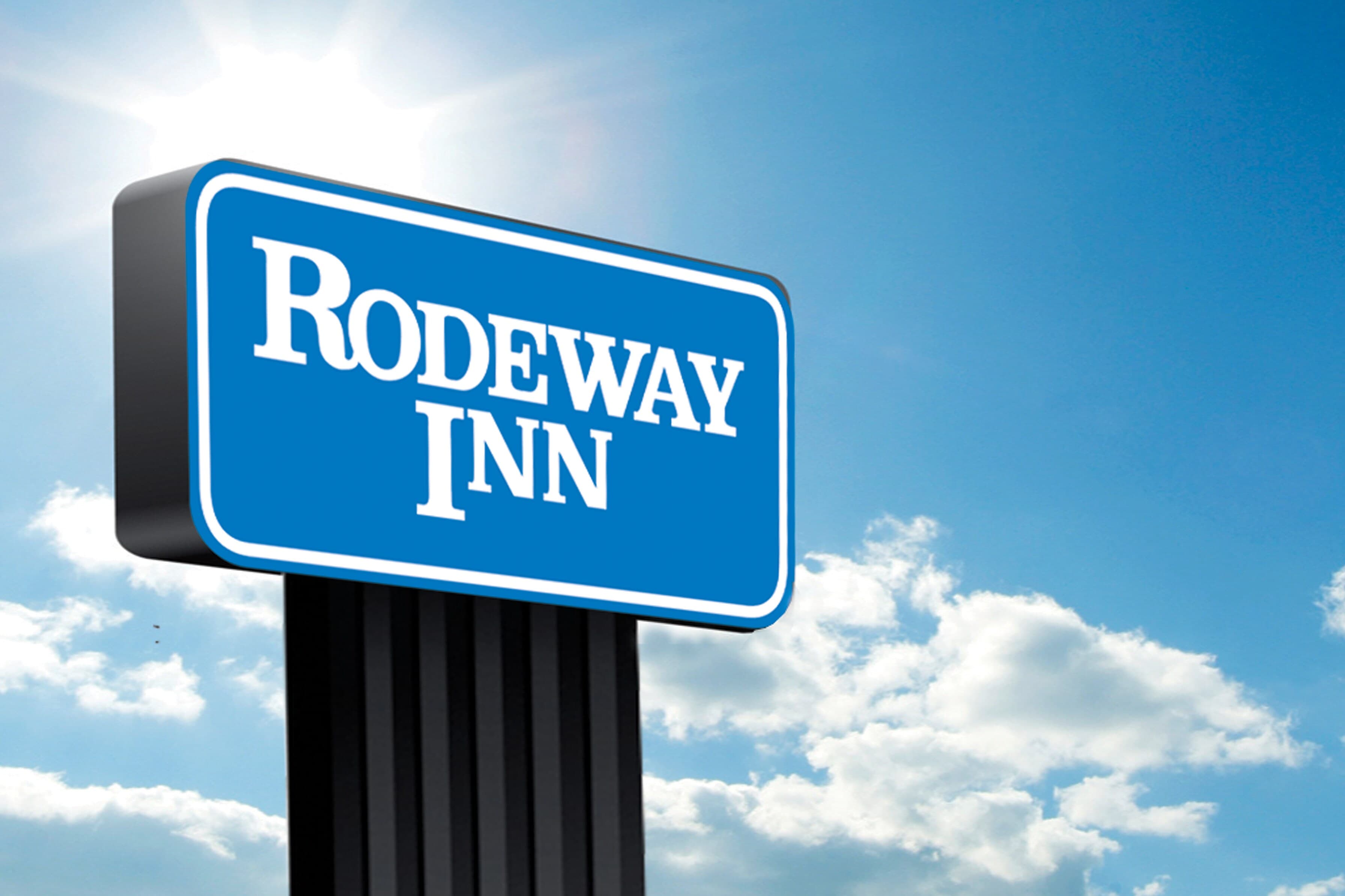 Rodeway Inn Fort Smith I-40 - Image 1