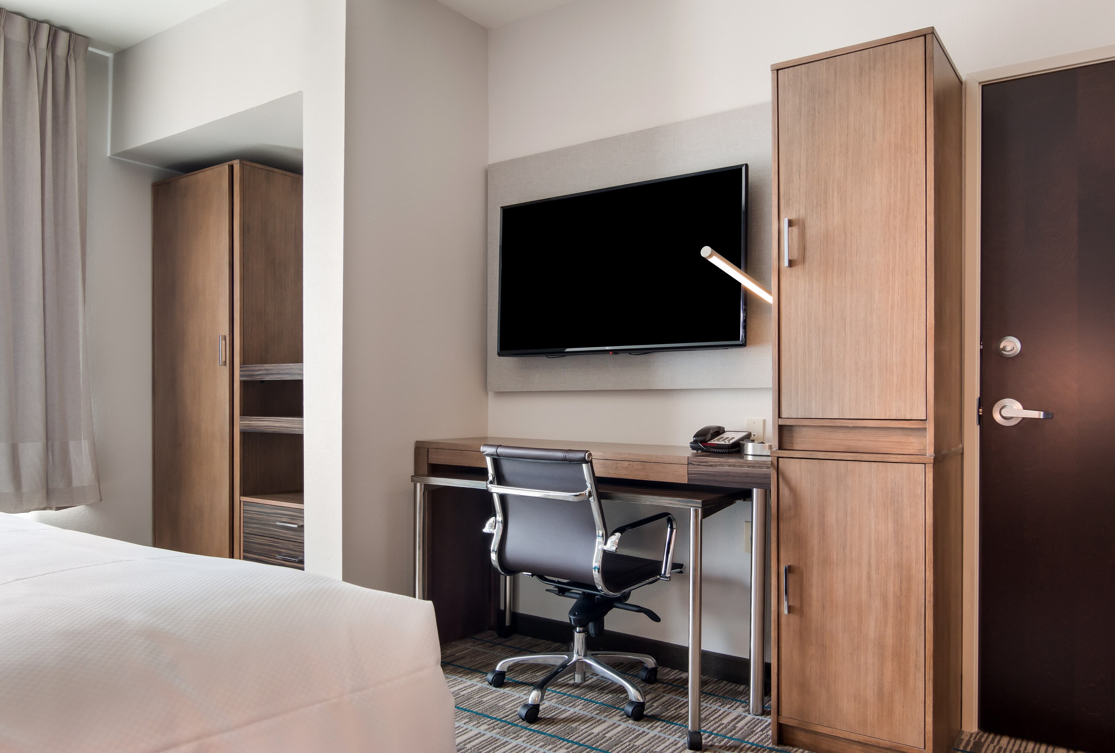MainStay Suites East Camden - Image 5
