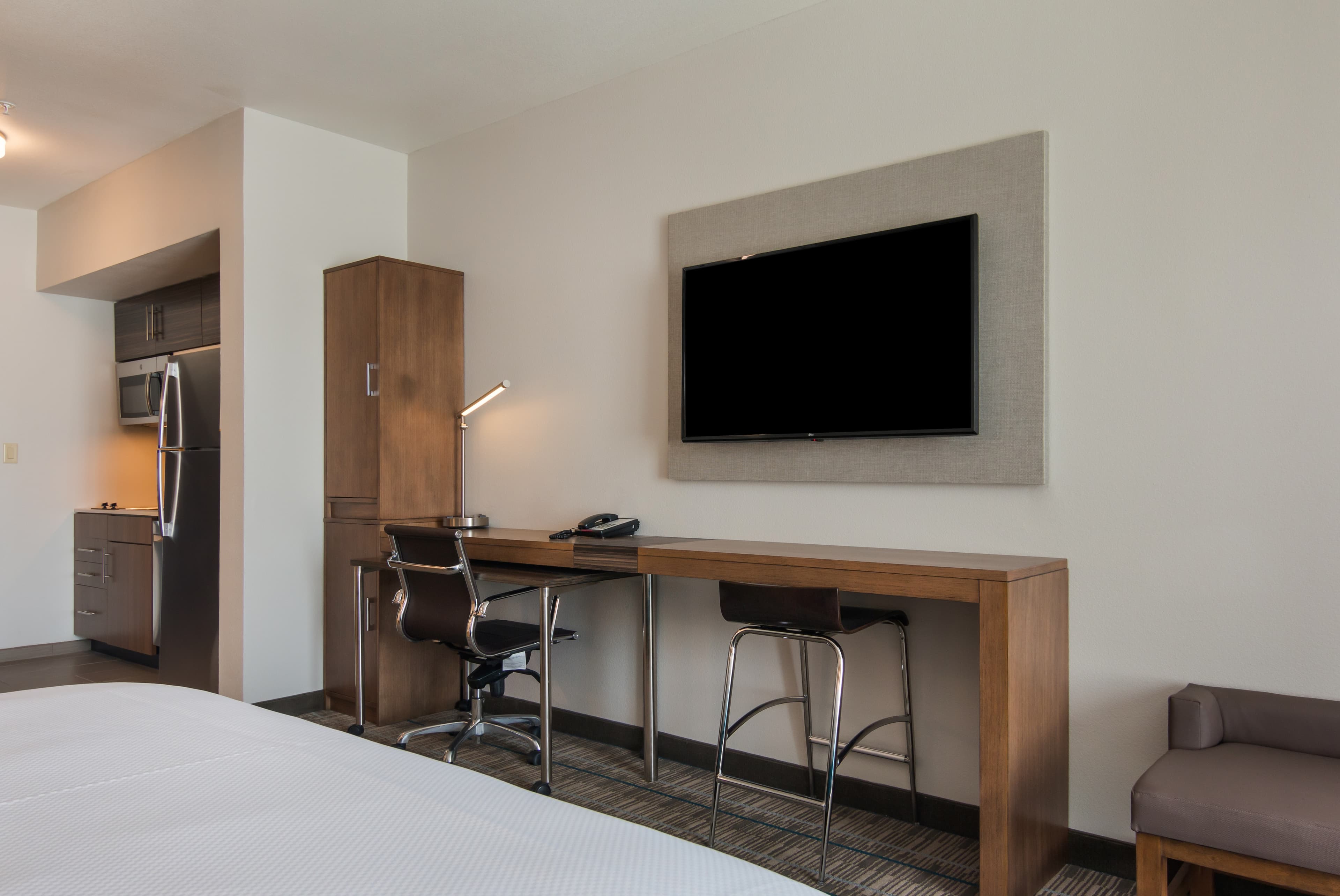 MainStay Suites East Camden — 17