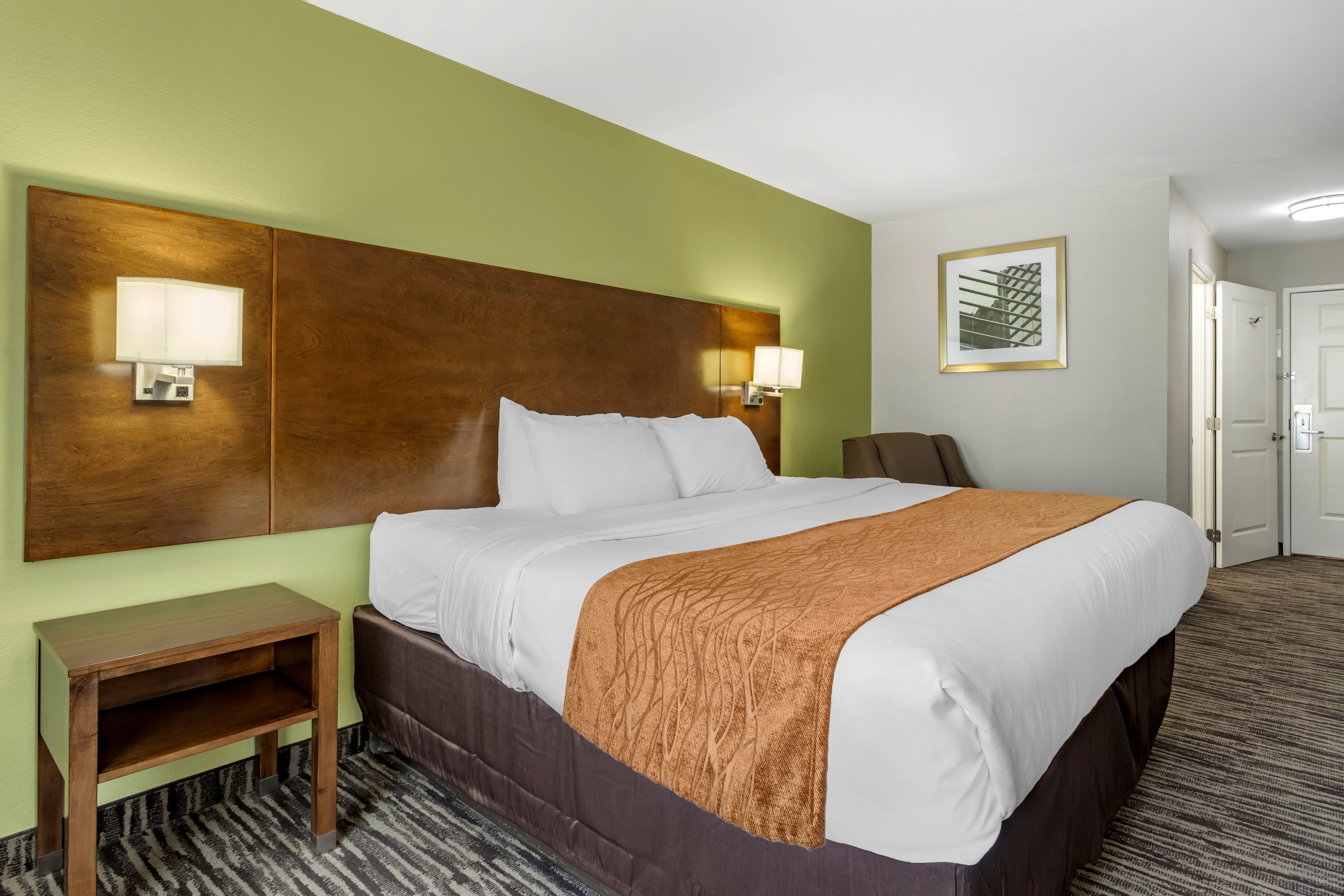 Comfort Inn & Suites North Little Rock JFK Blvd - Image 2