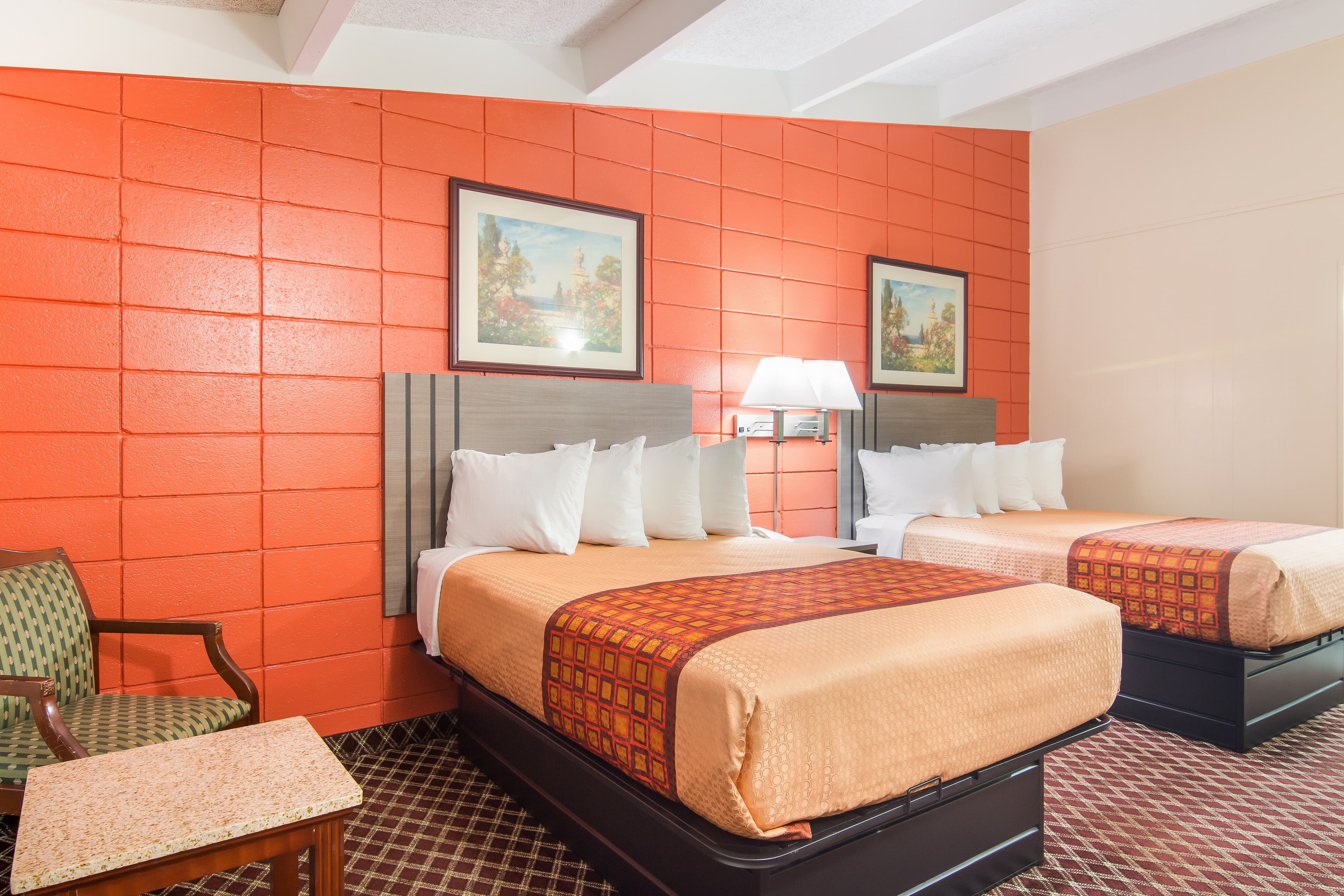 Rodeway Inn Nashville - Image 3