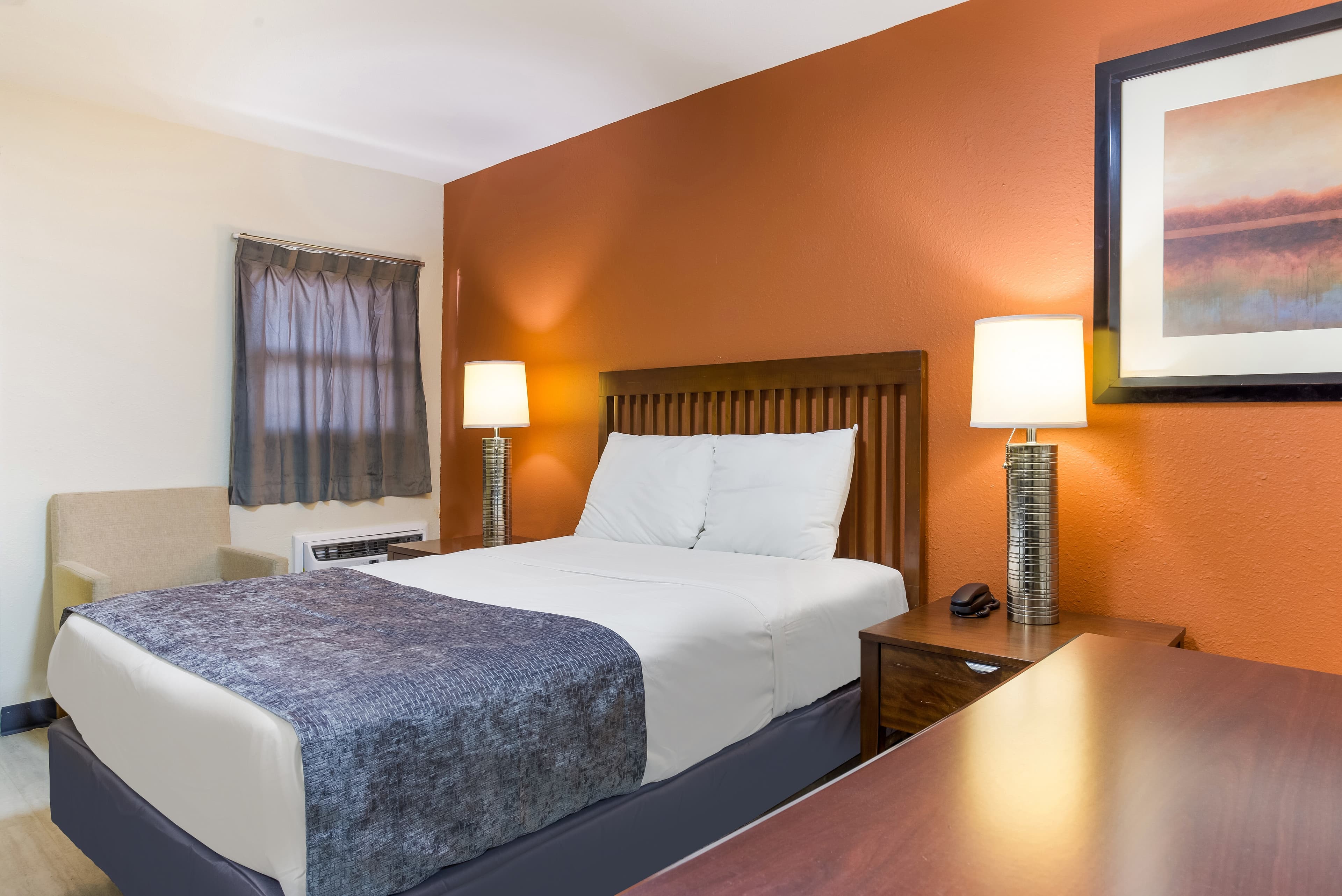 Rodeway Inn Berryville - Image 4