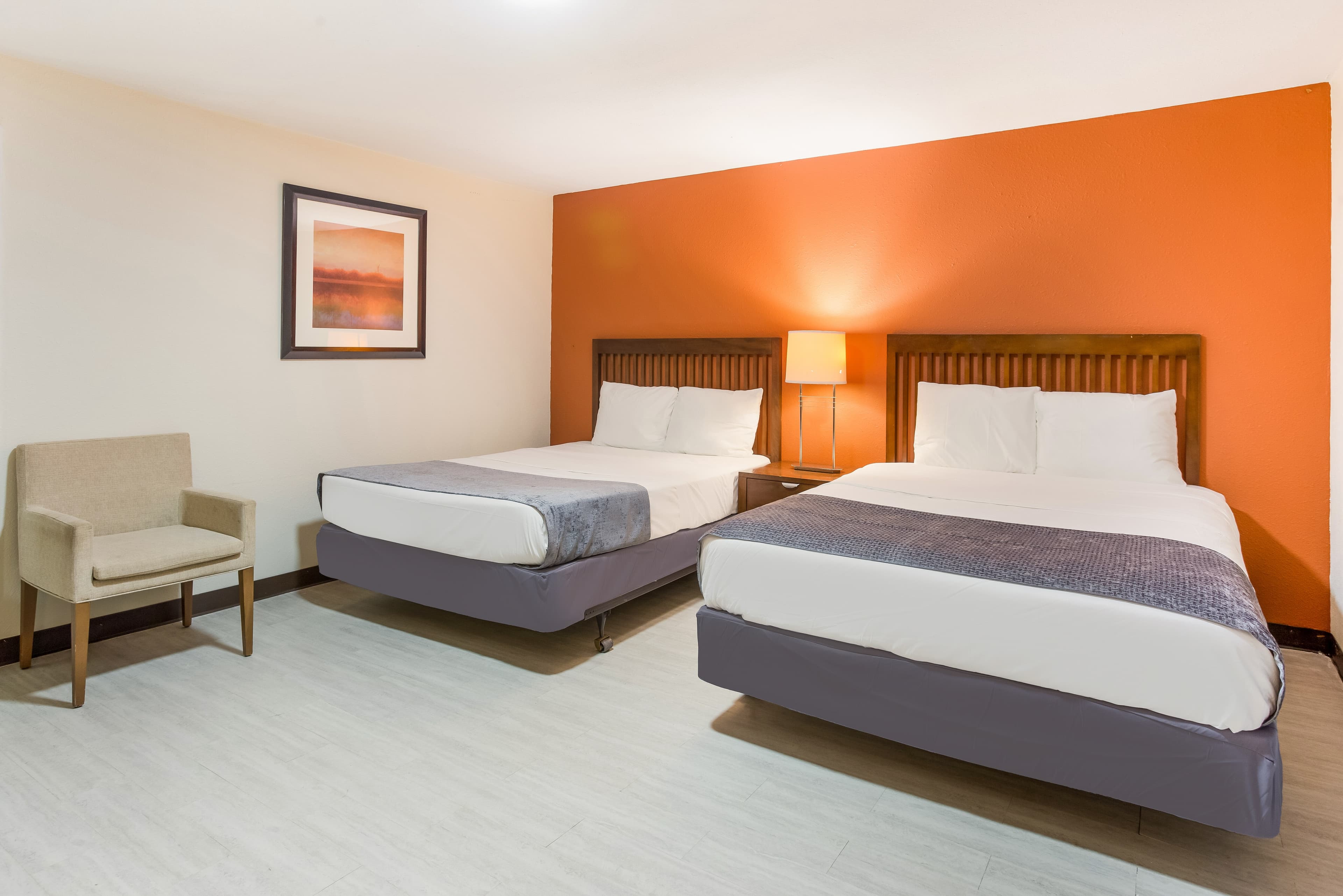 Rodeway Inn Berryville — 11