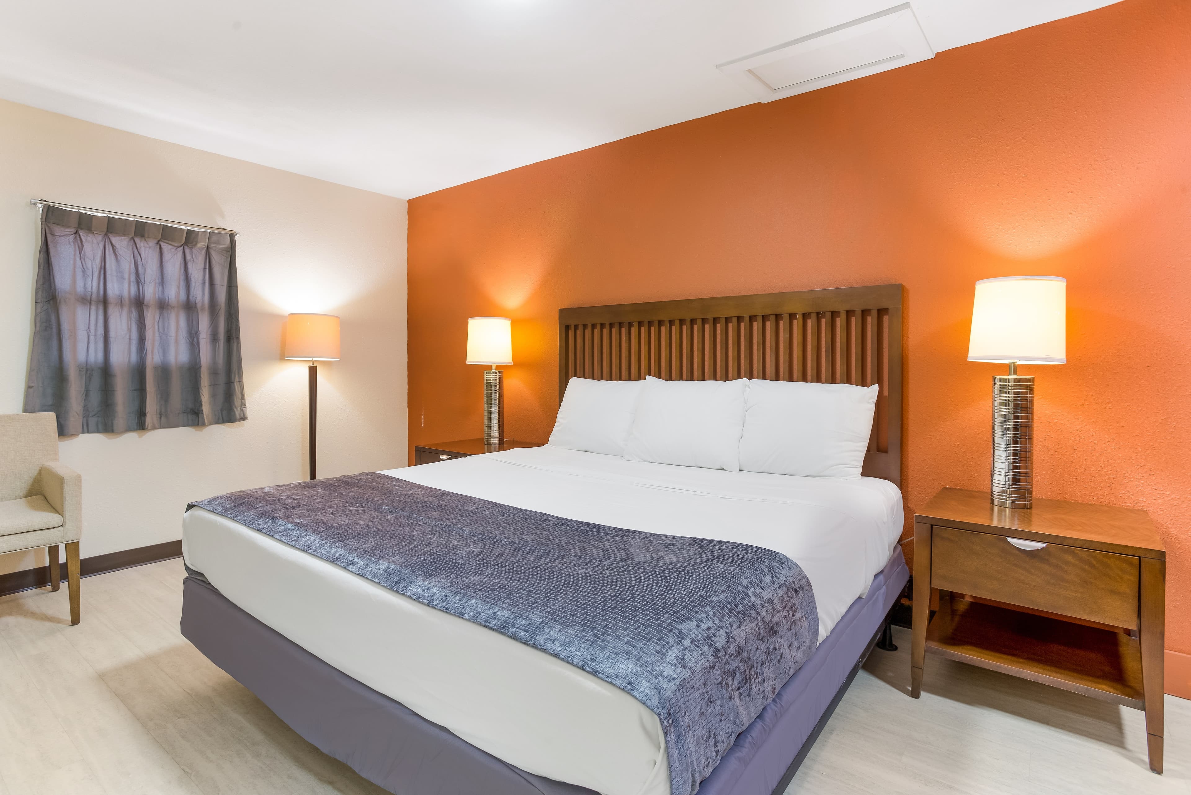 Rodeway Inn Berryville — 8