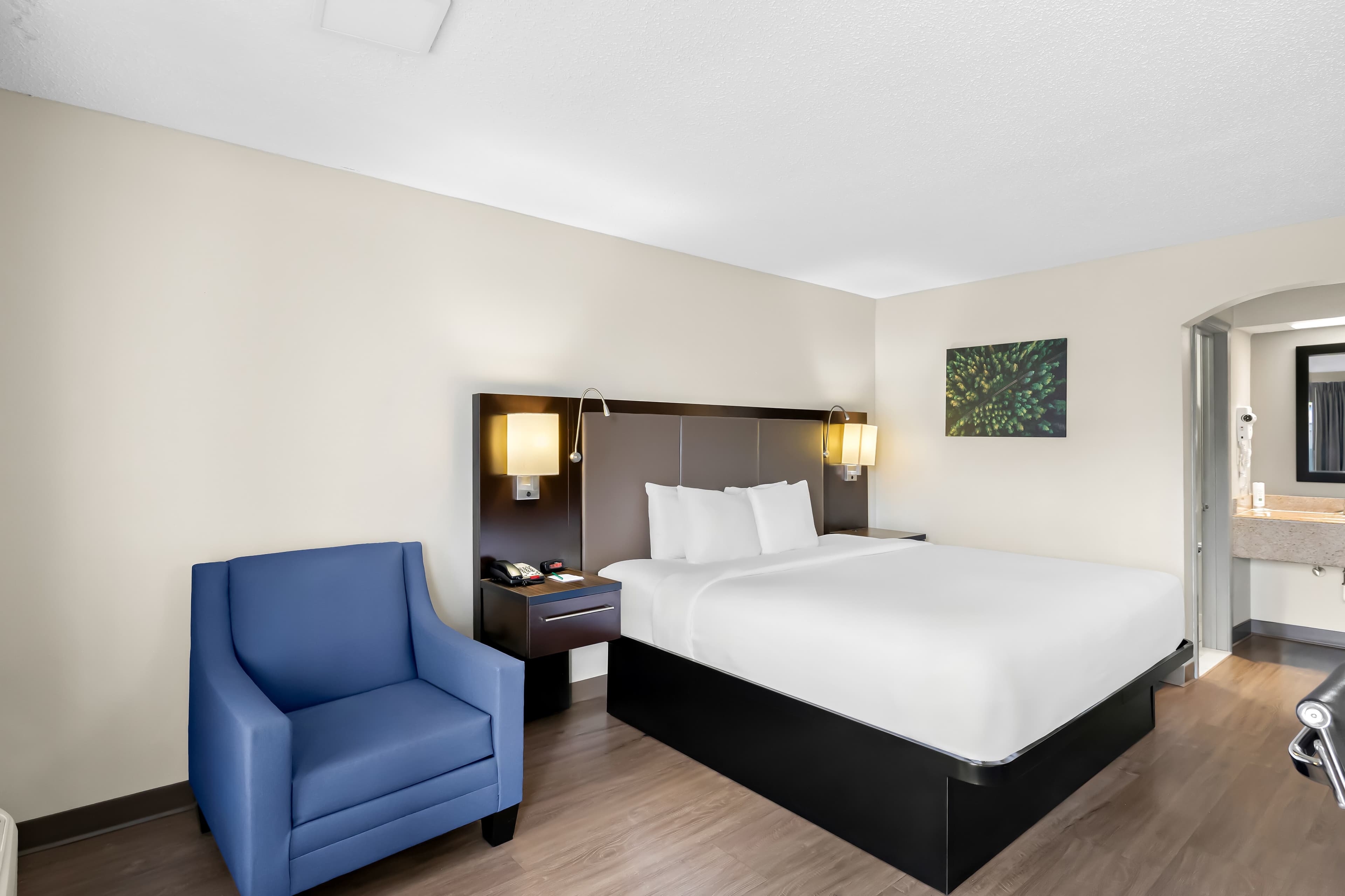 Quality Inn & Suites Monticello - Image 3