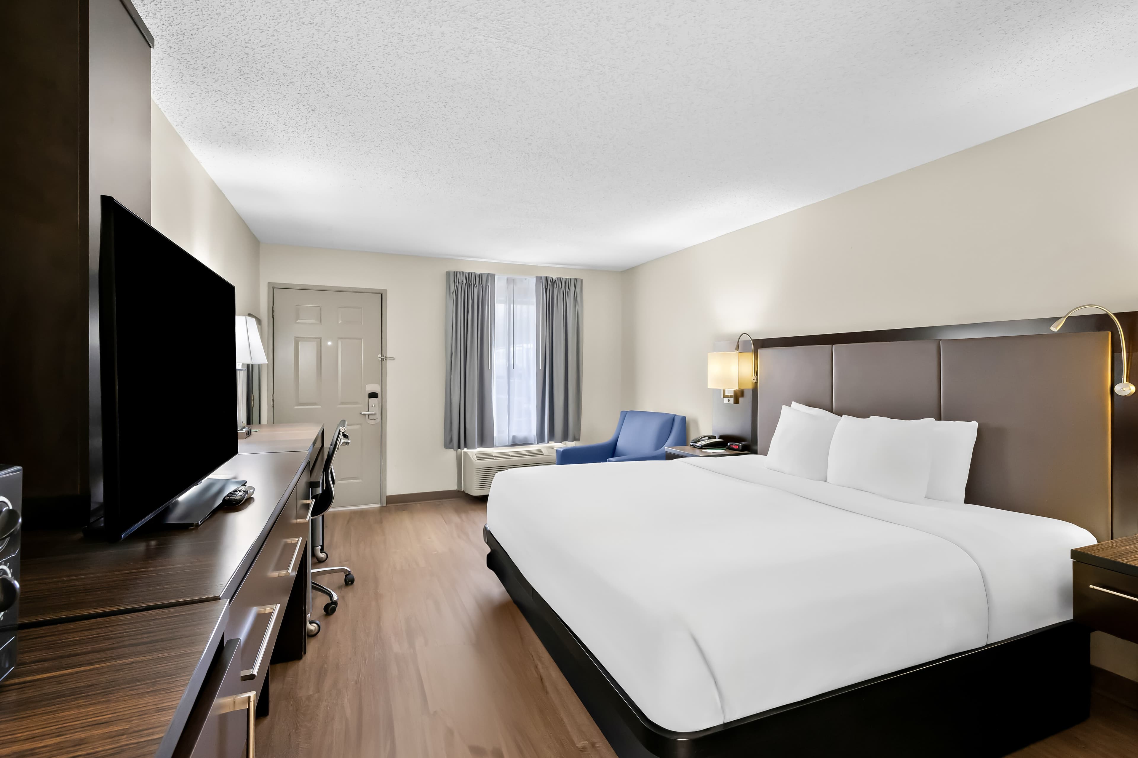 Quality Inn & Suites Monticello - Image 5