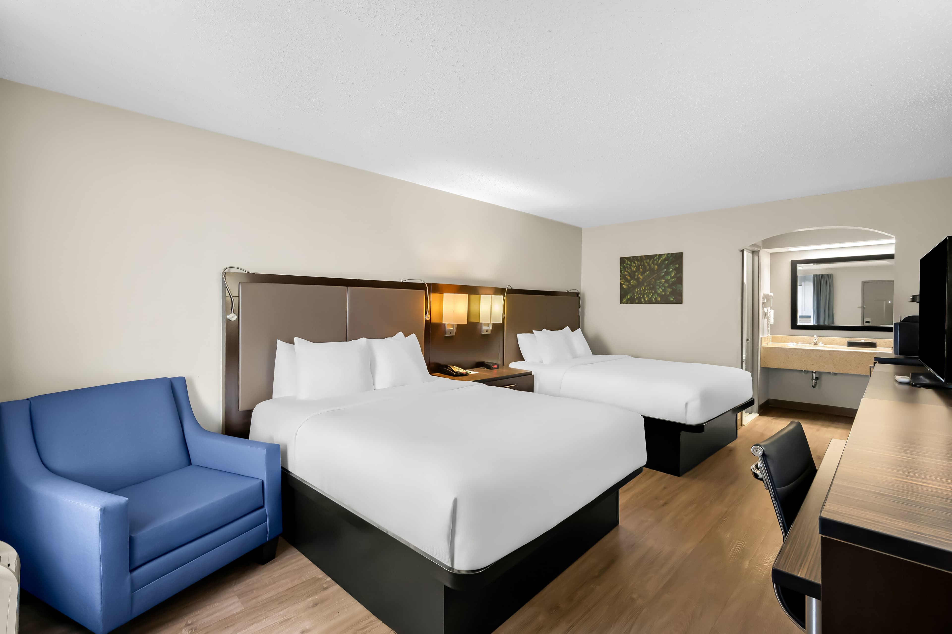 Quality Inn & Suites Monticello — 11