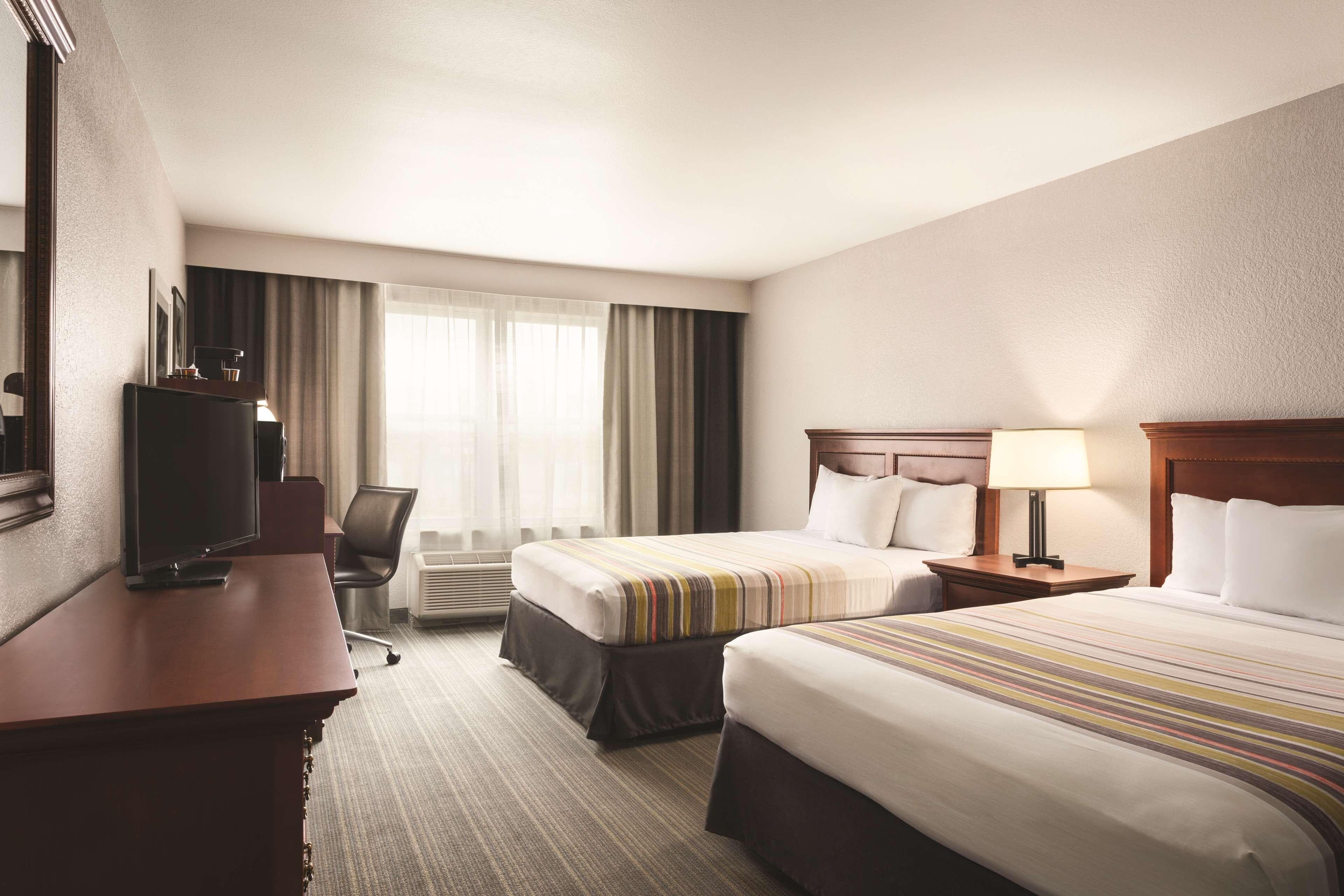 Country Inn & Suites by Radisson, Bentonville South - Rogers, AR — 8