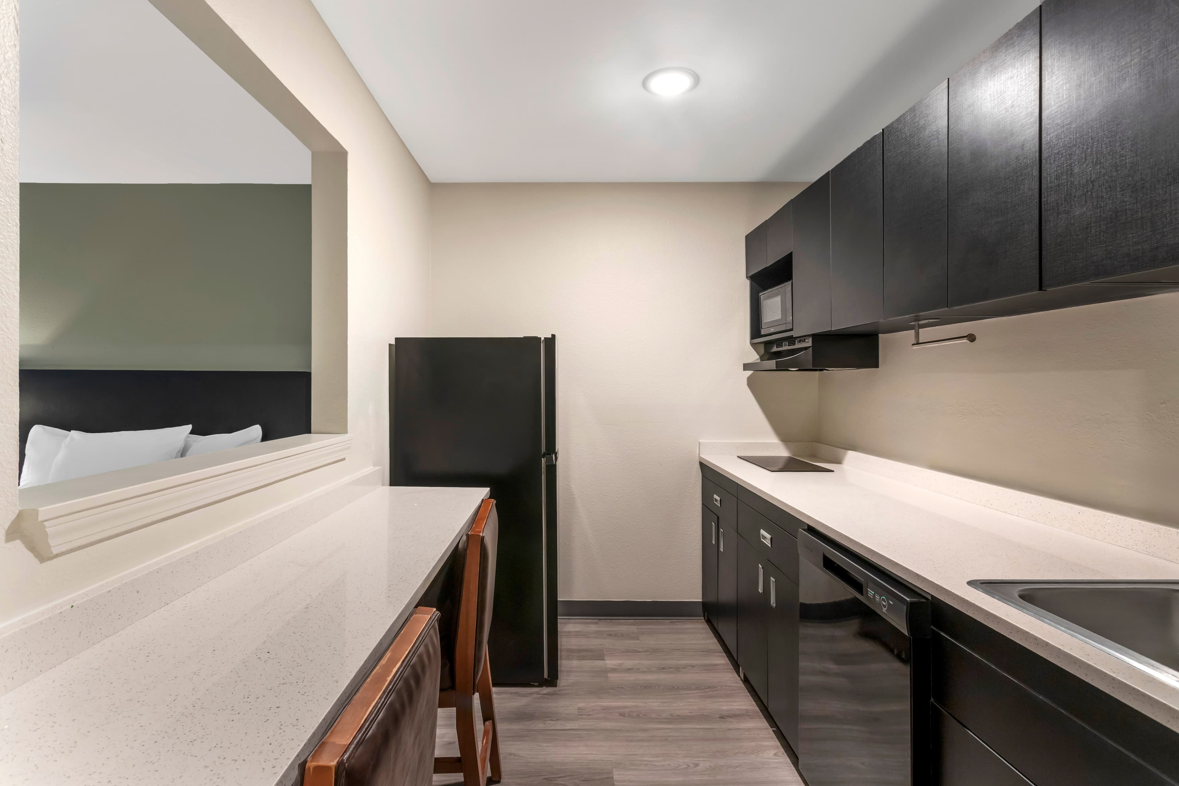 MainStay Suites Little Rock West Near Medical Centers — 17
