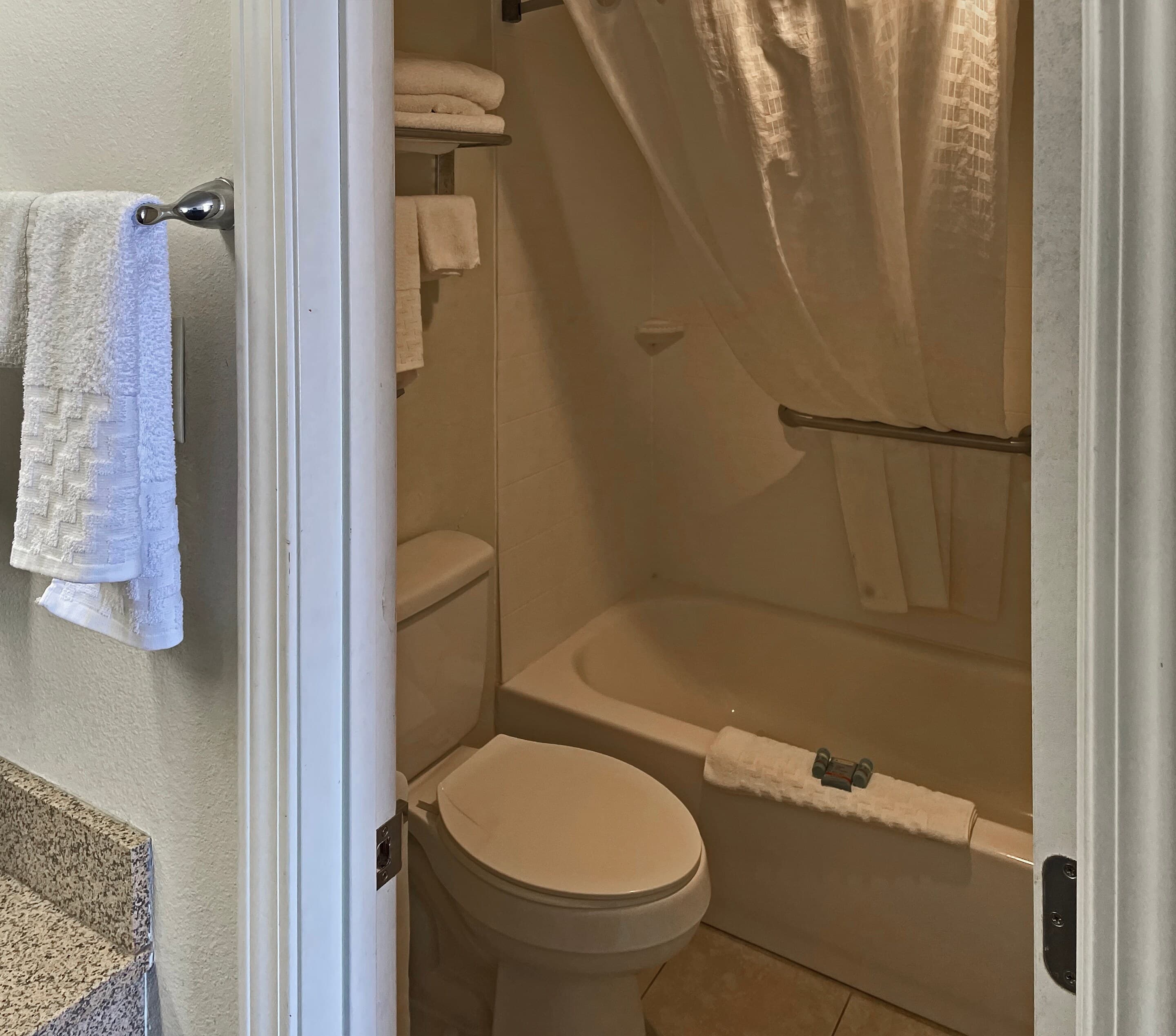 Quality Inn Clinton North — 7