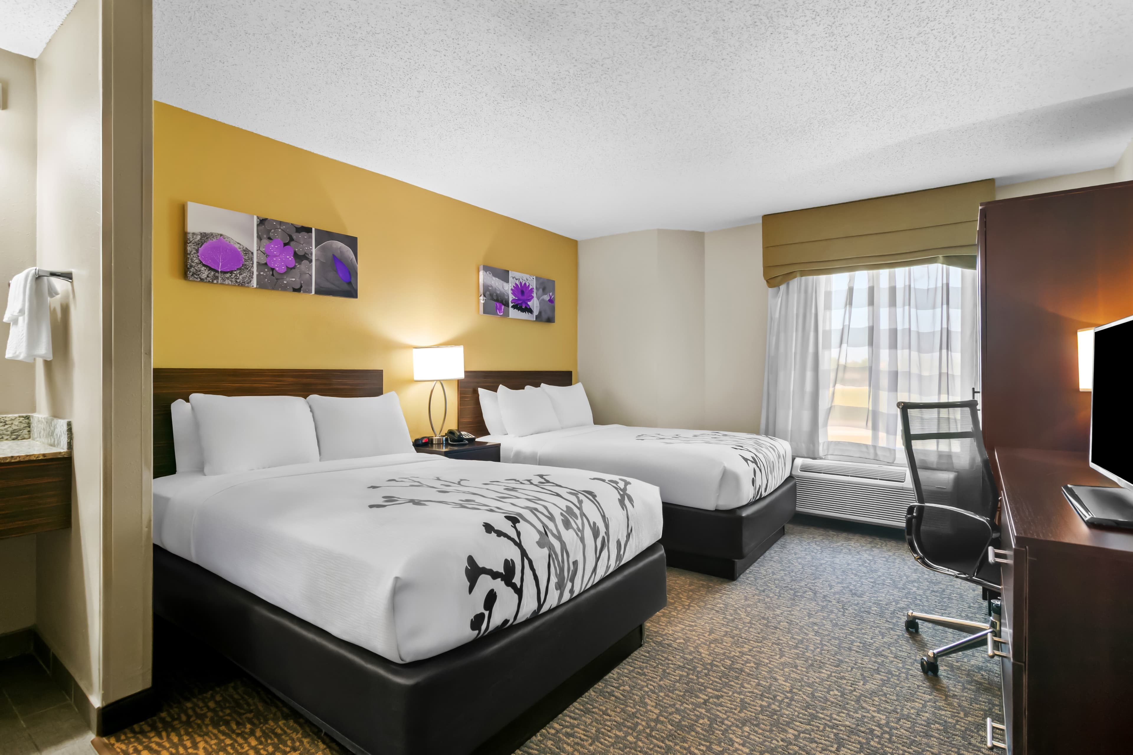 Sleep Inn Fayetteville North — 7
