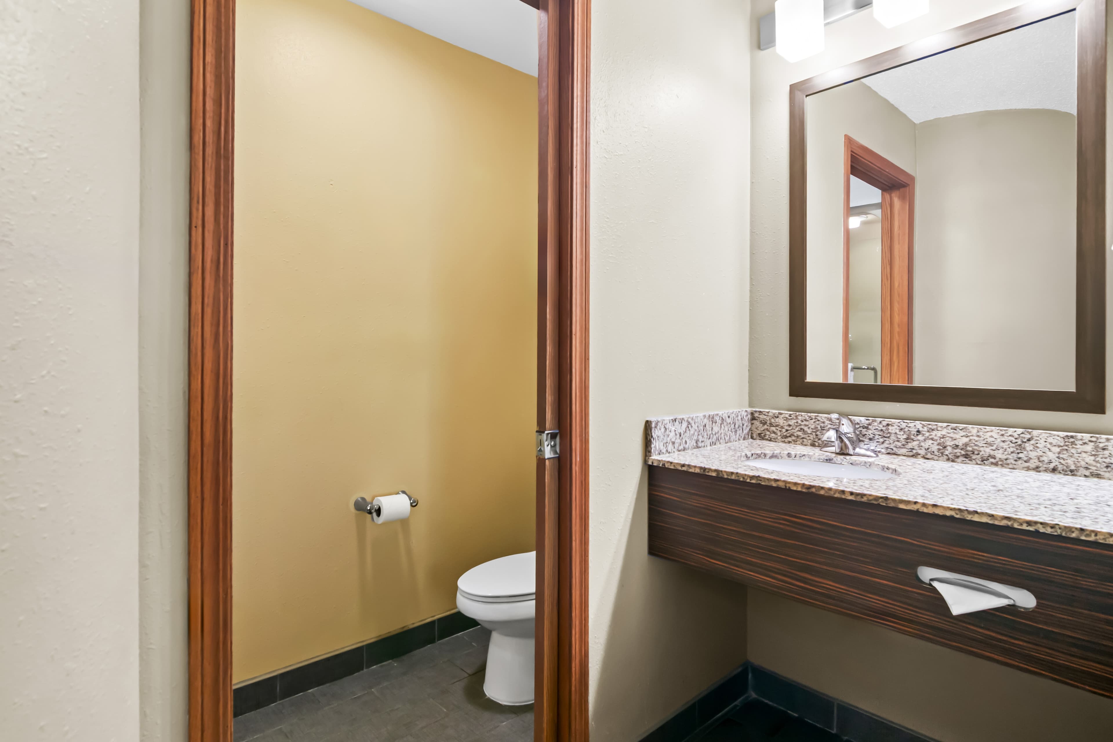 Sleep Inn Fayetteville North — 11
