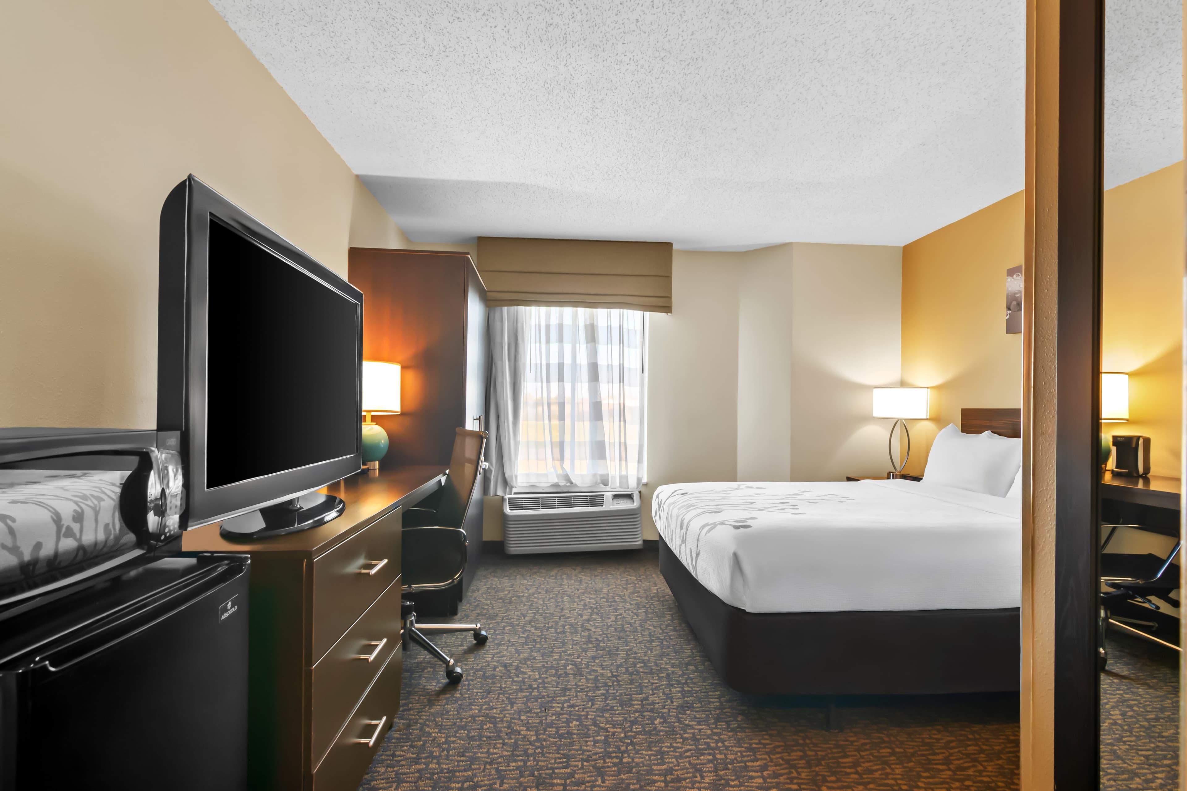 Sleep Inn Fayetteville North — 12