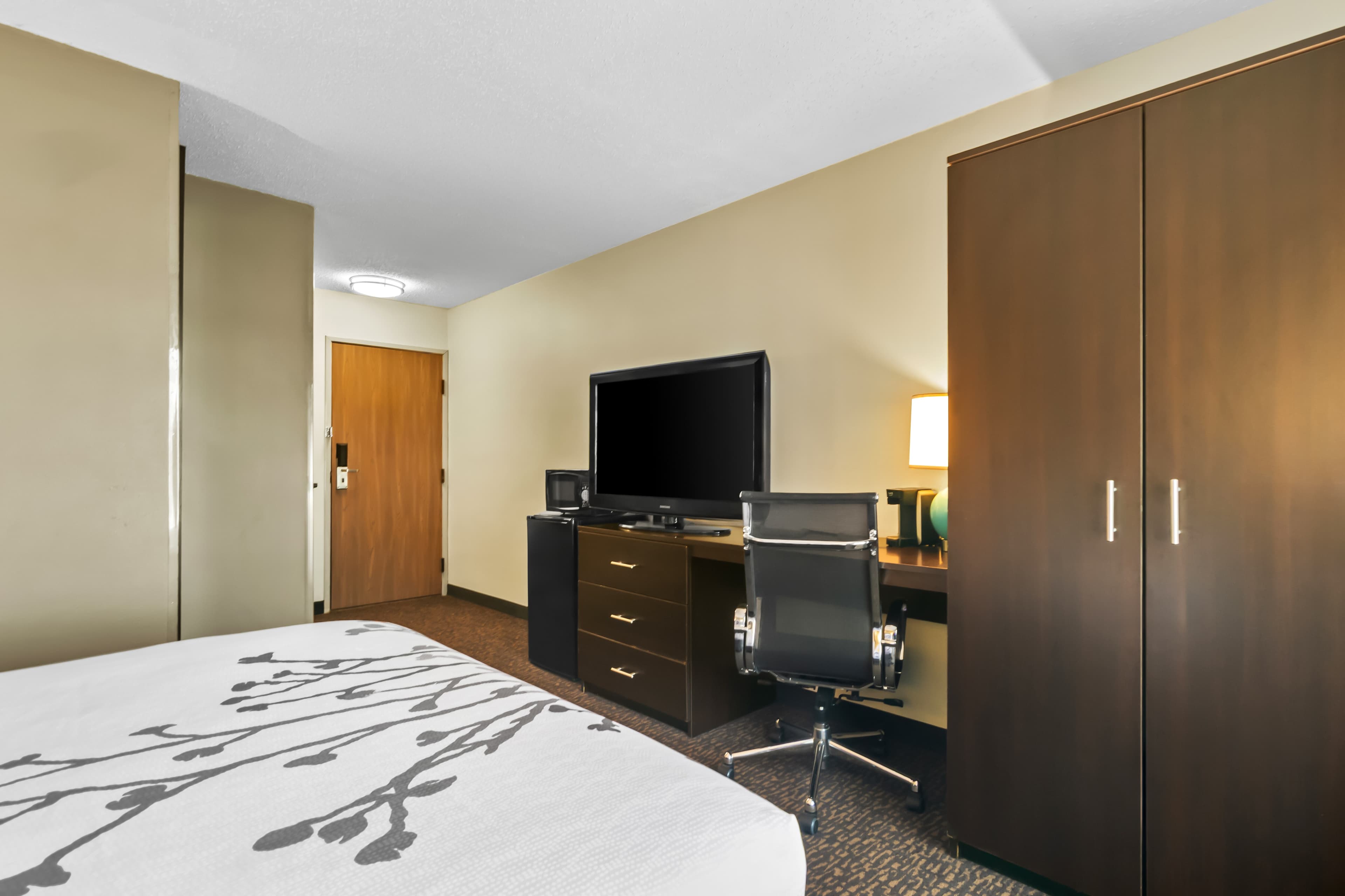 Sleep Inn Fayetteville North — 13