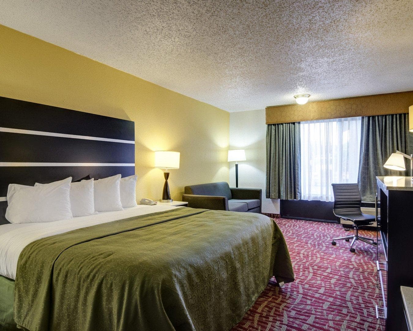 Quality Inn Fort Smith I-540 — 7