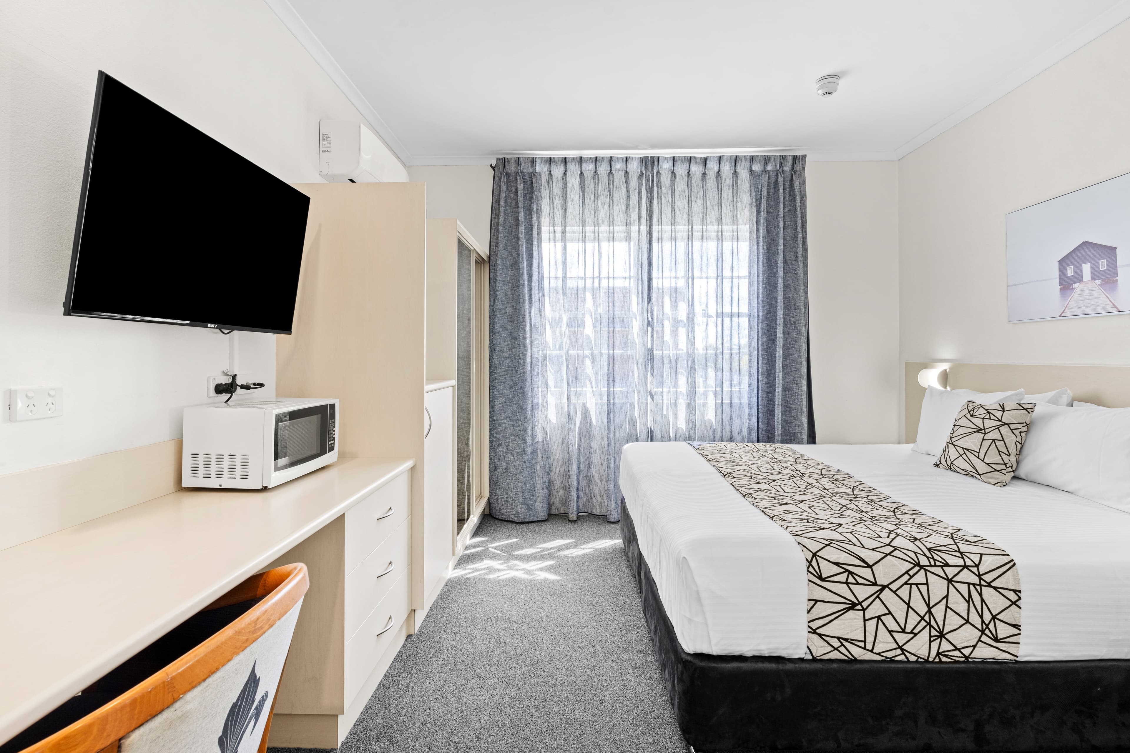 Comfort Inn All Seasons — 7