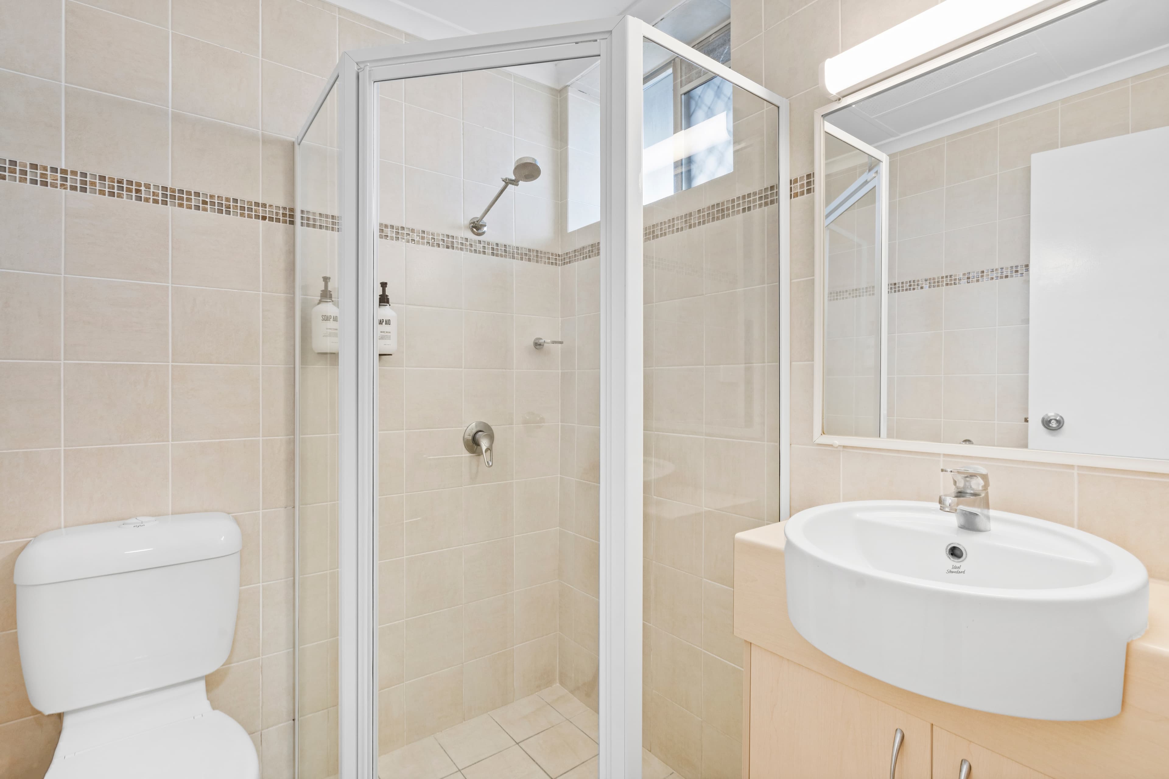 Comfort Inn All Seasons — 32