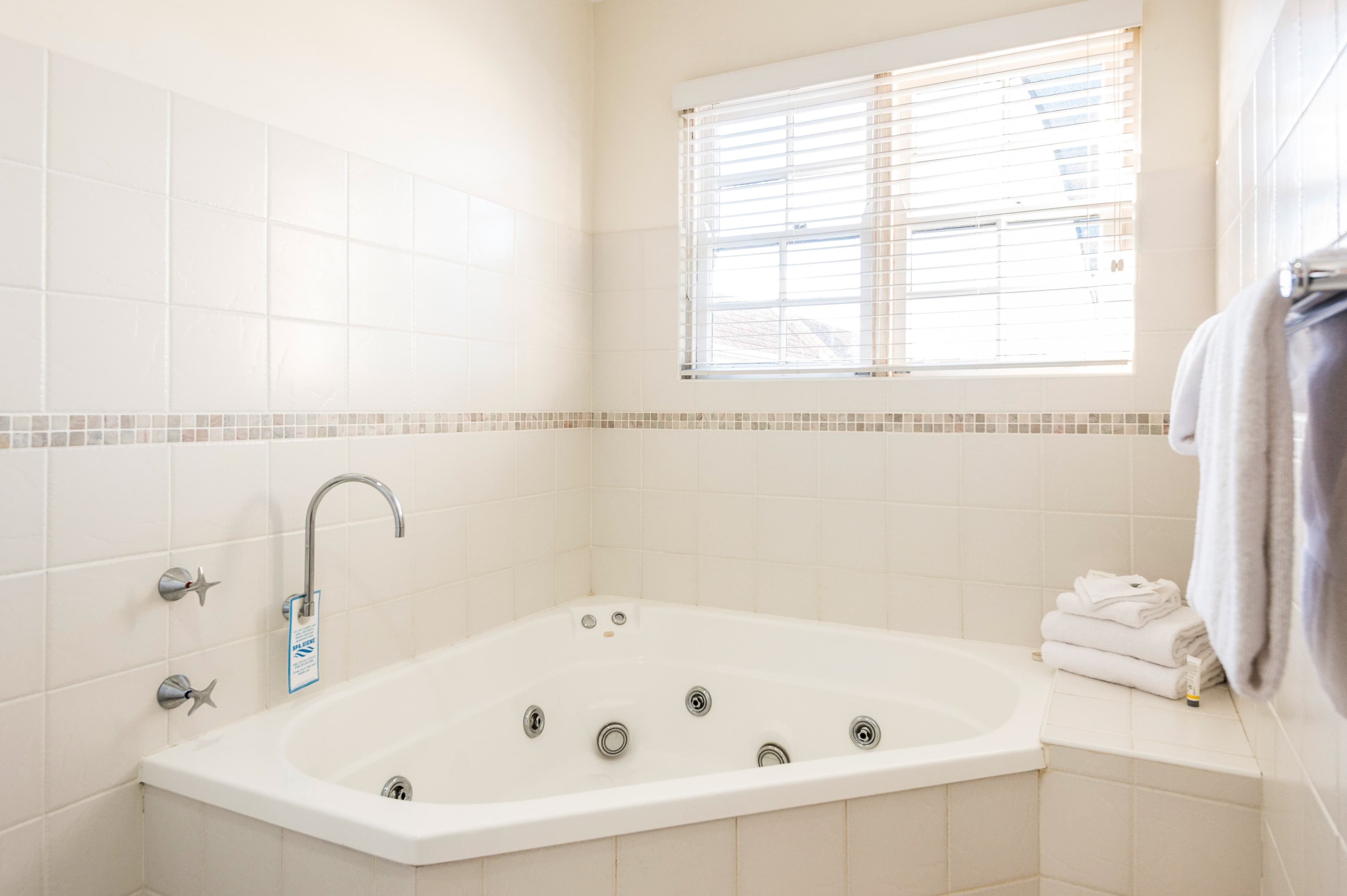 Comfort Inn All Seasons — 38