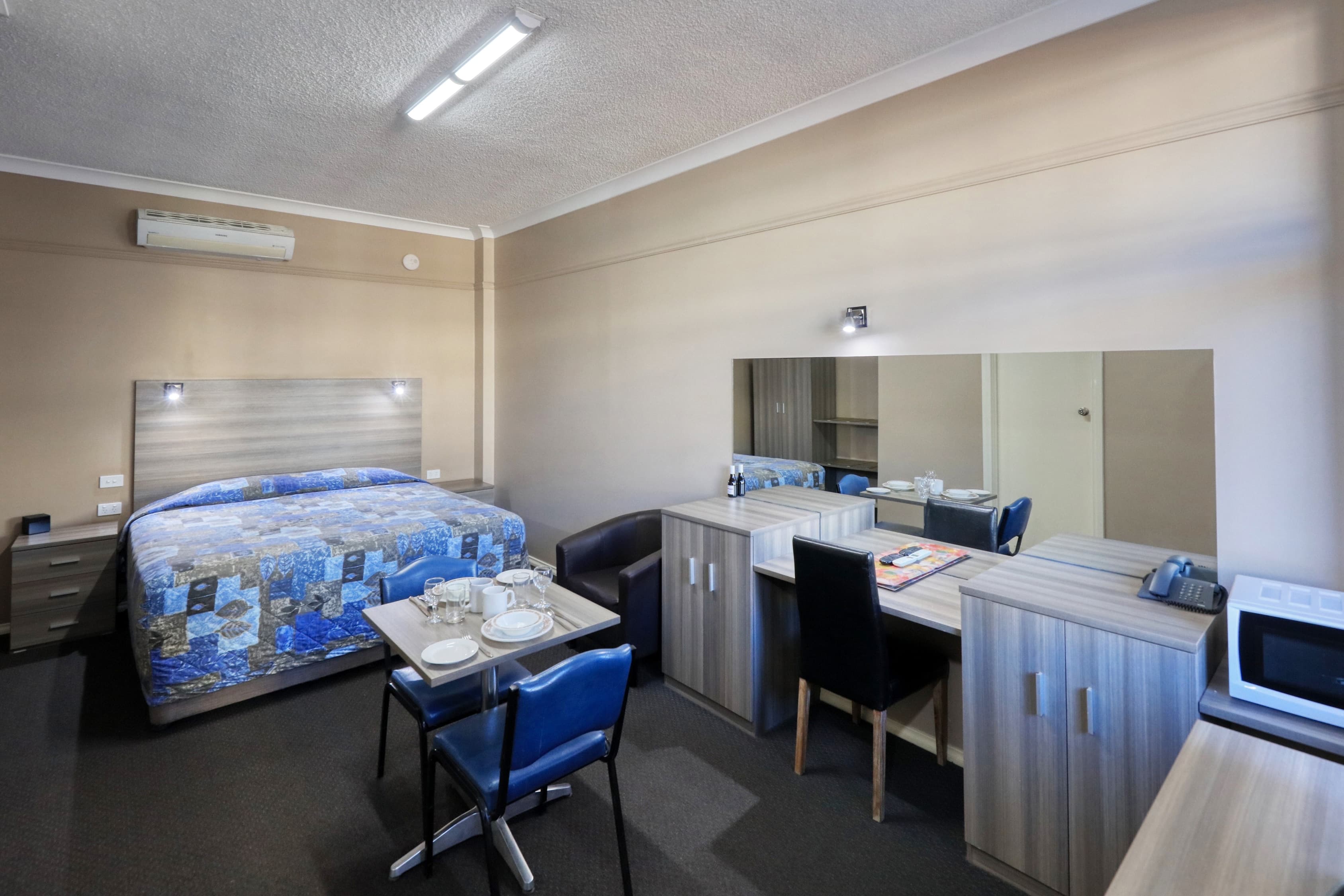 Comfort Inn Crystal — 34