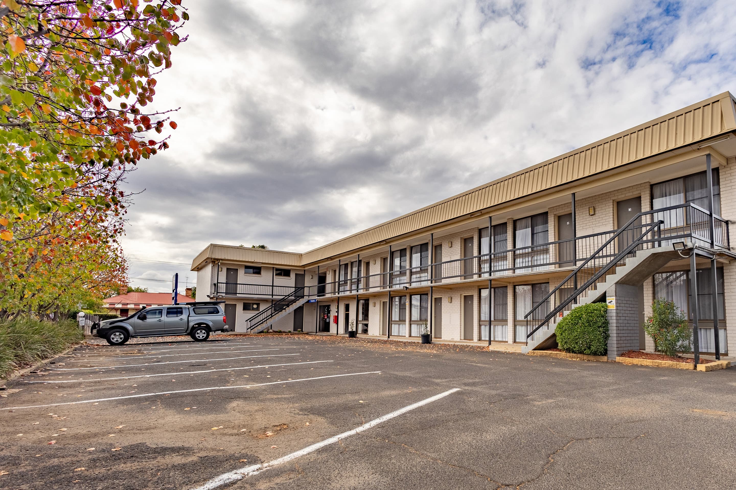Comfort Inn Dubbo City - Image 1