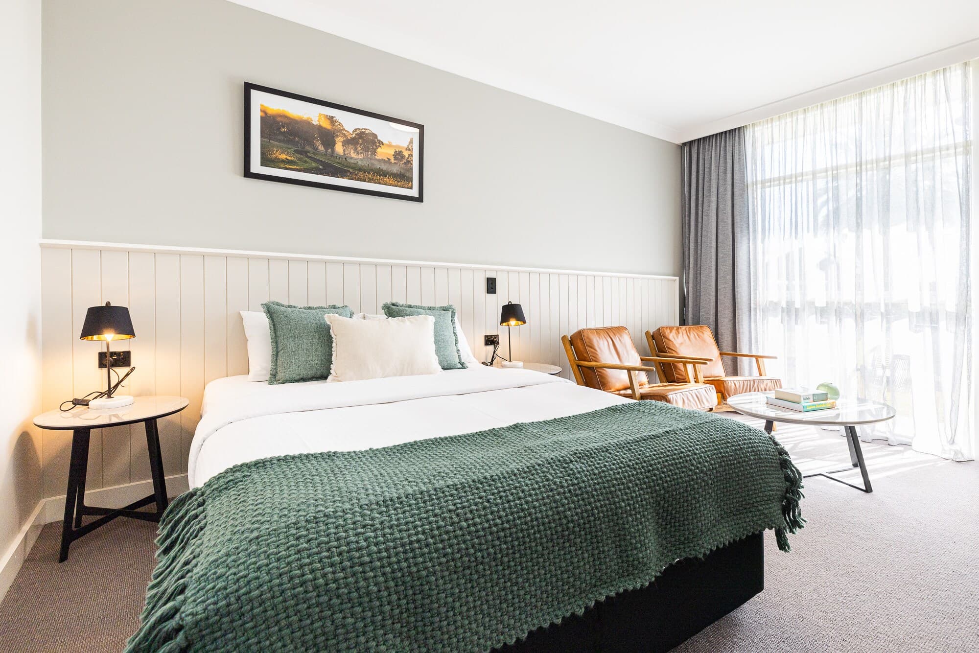 Comfort Inn Gateway Tamworth - Image 1