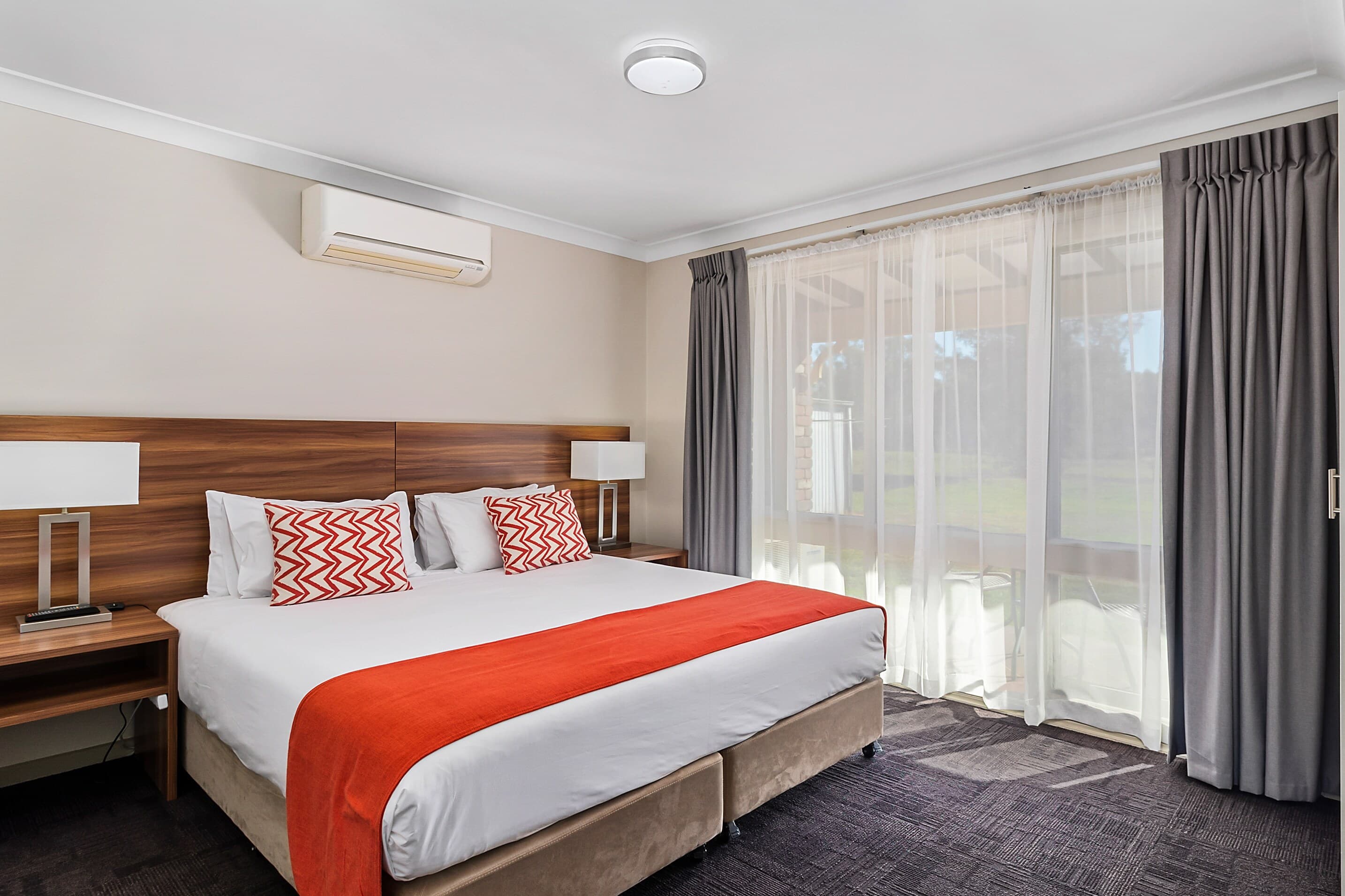 Quality Inn Carriage House — 7