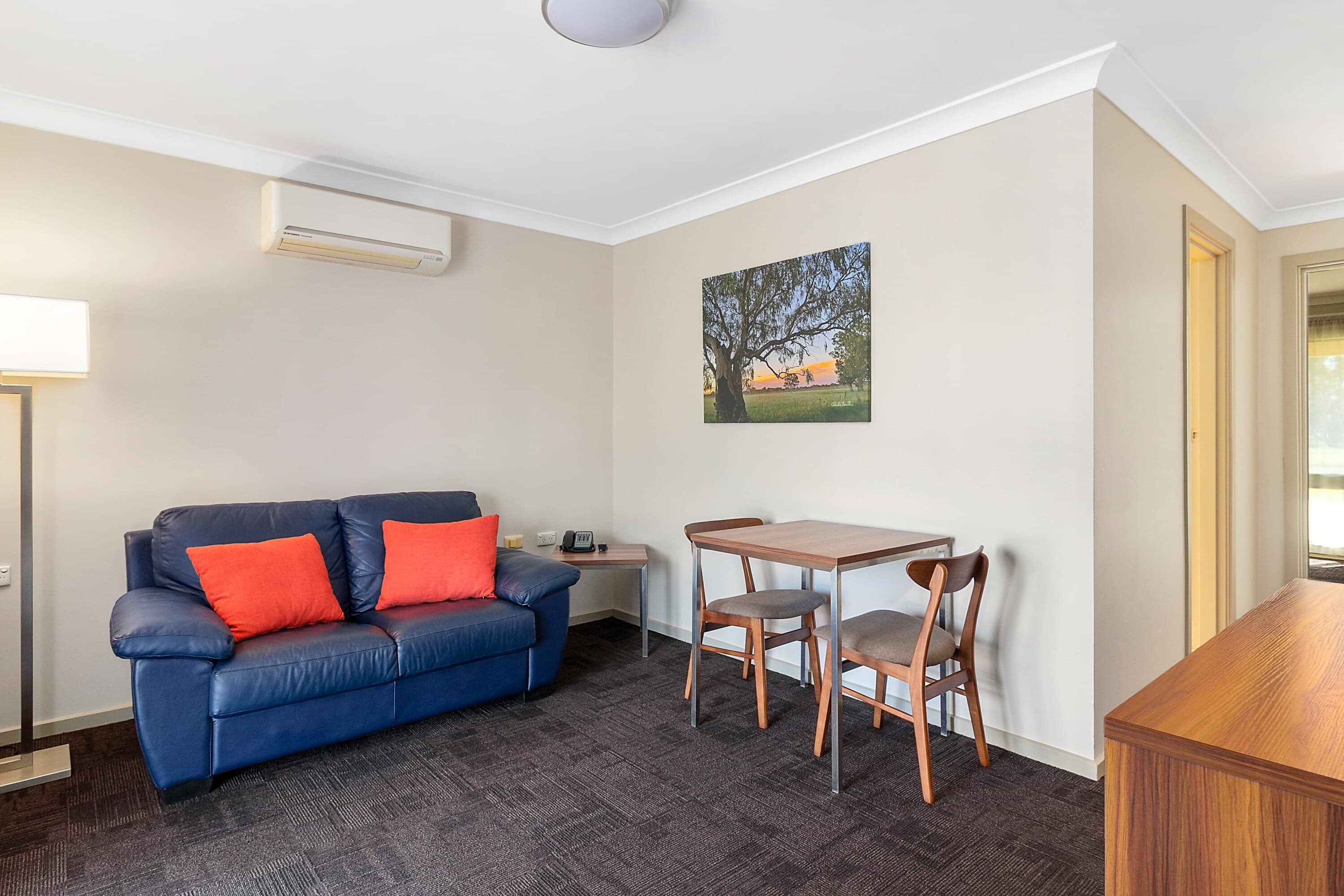 Quality Inn Carriage House — 8
