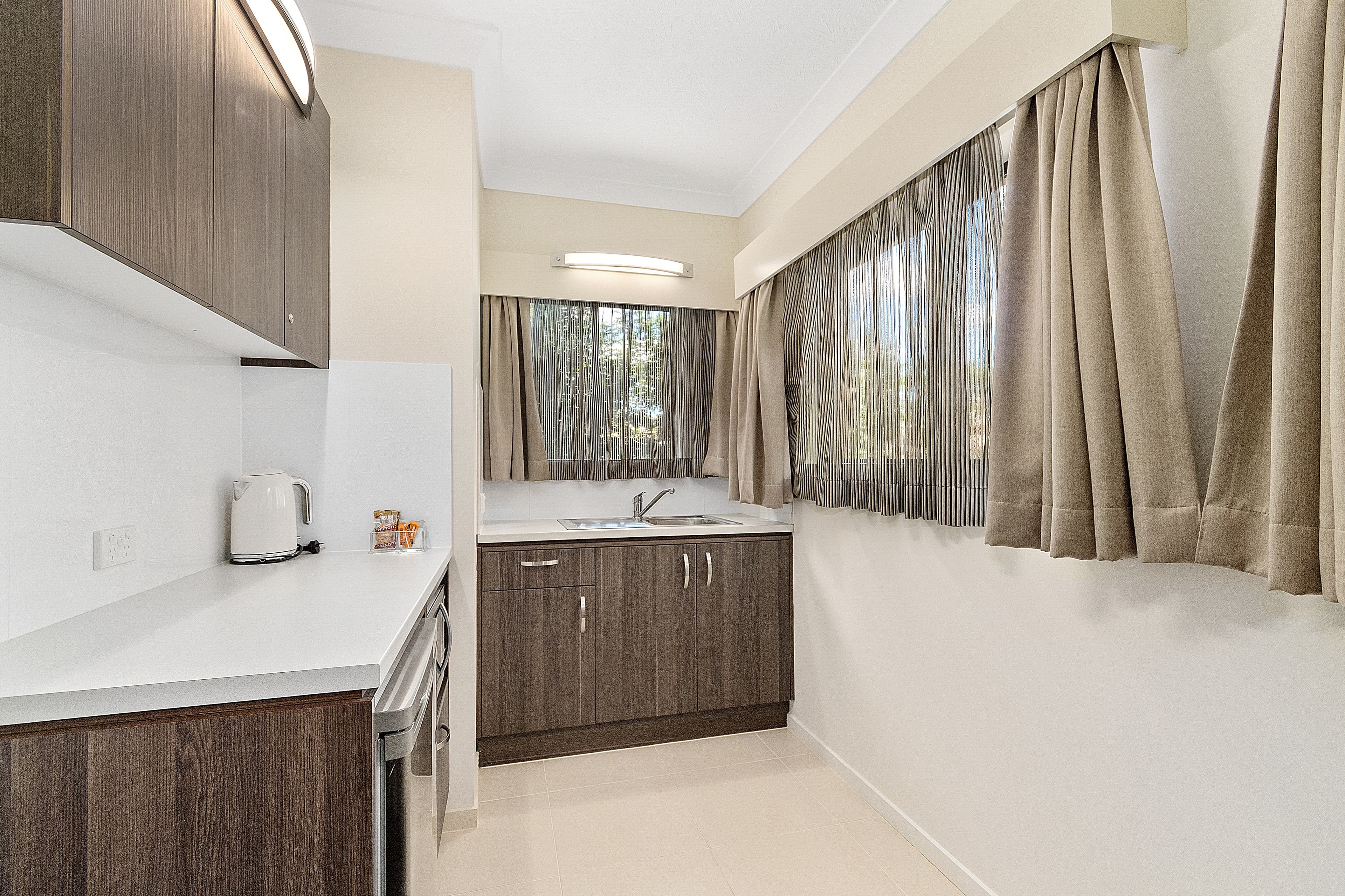 Quality Hotel Robertson Gardens — 9