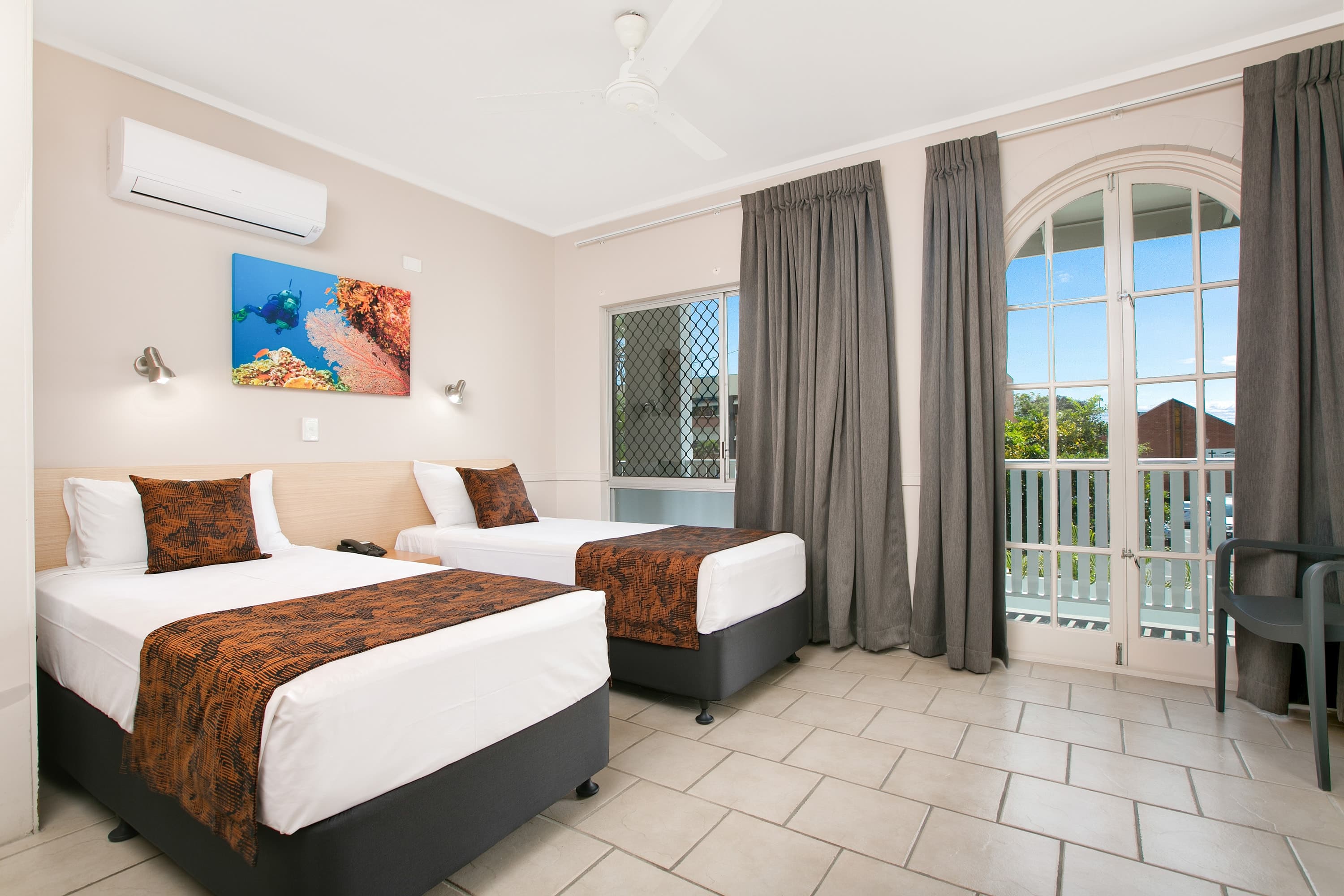 Comfort Inn Cairns City — 7