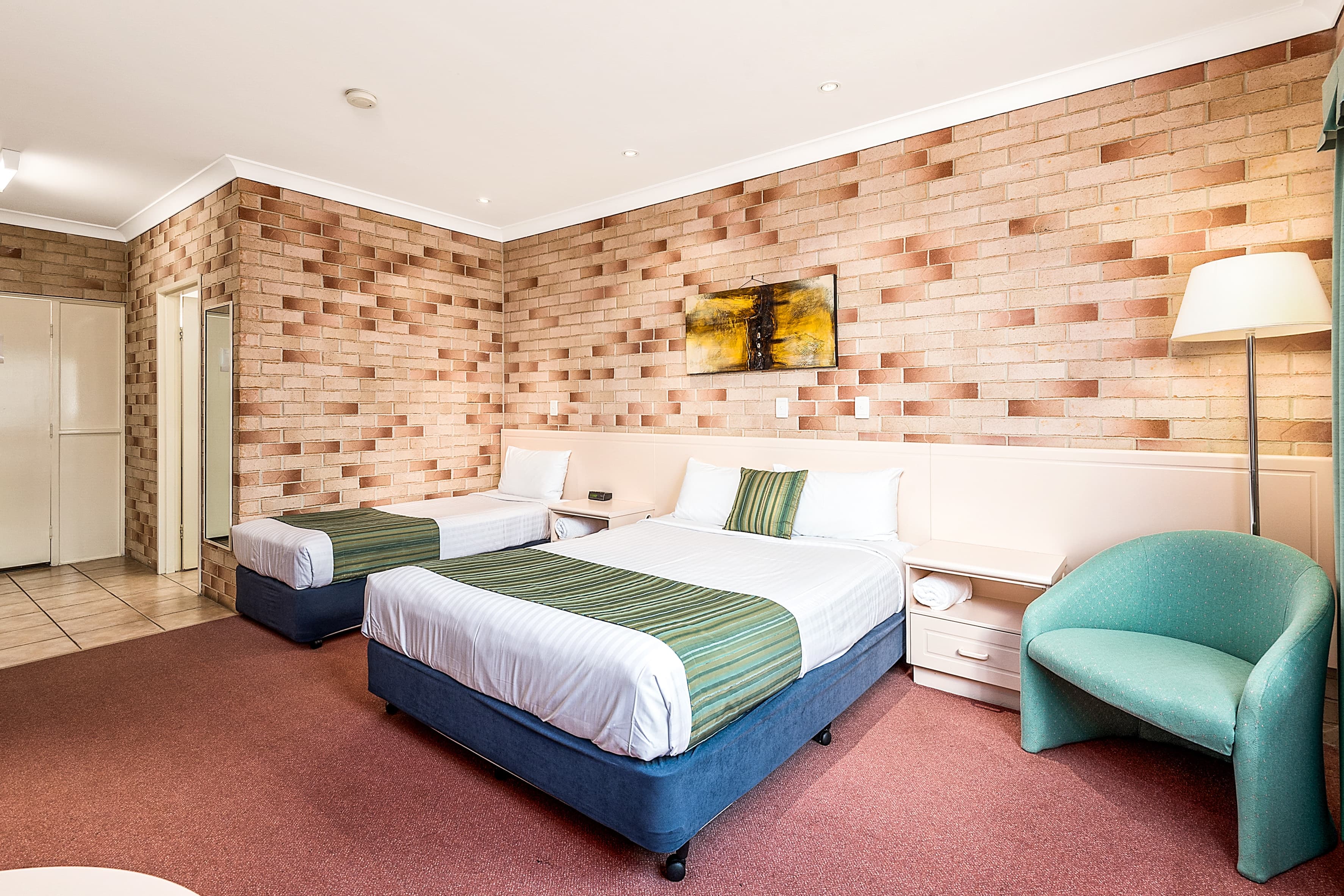 Comfort Inn Glenfield — 8