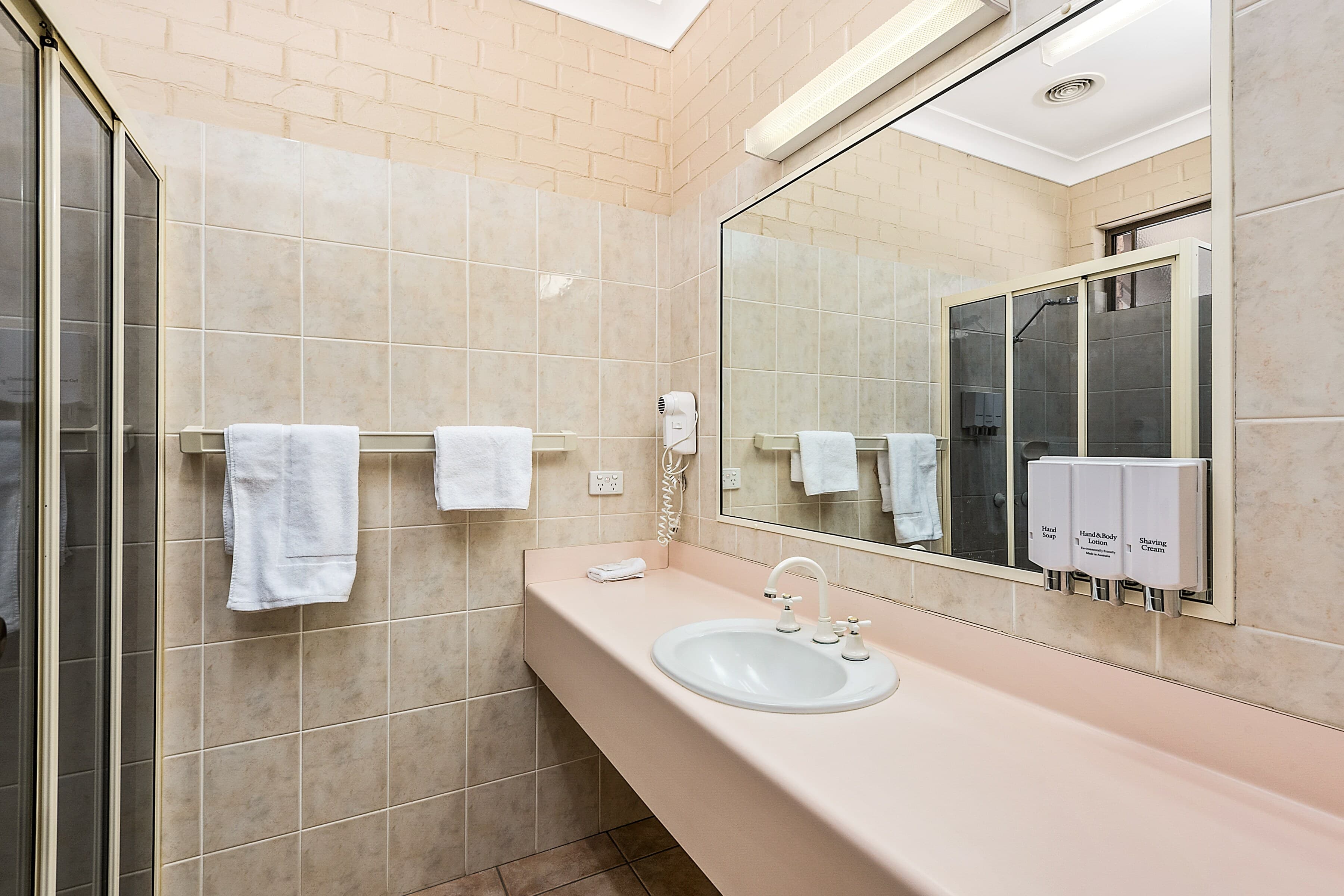 Comfort Inn Glenfield — 11
