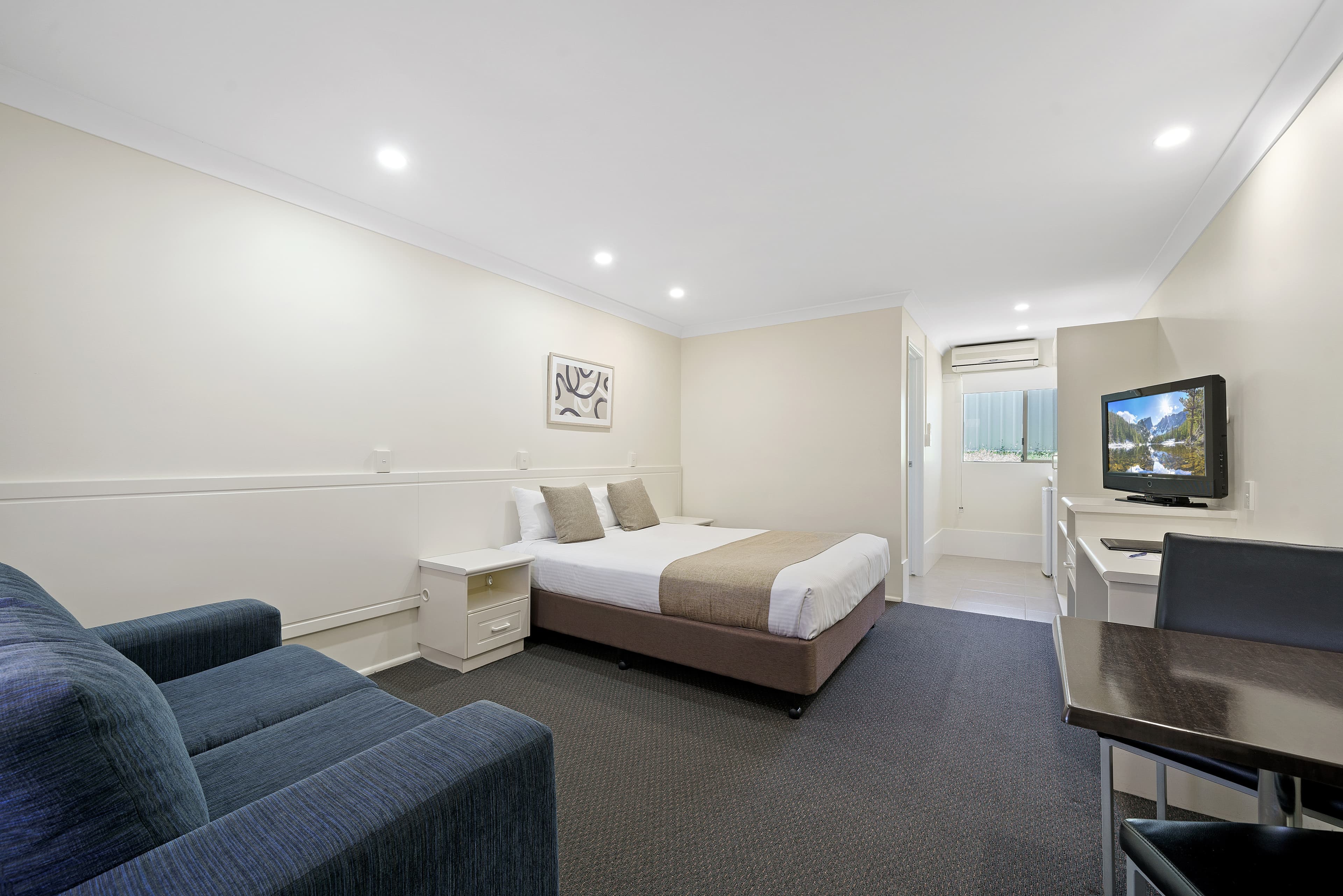 Comfort Inn Glenfield — 22