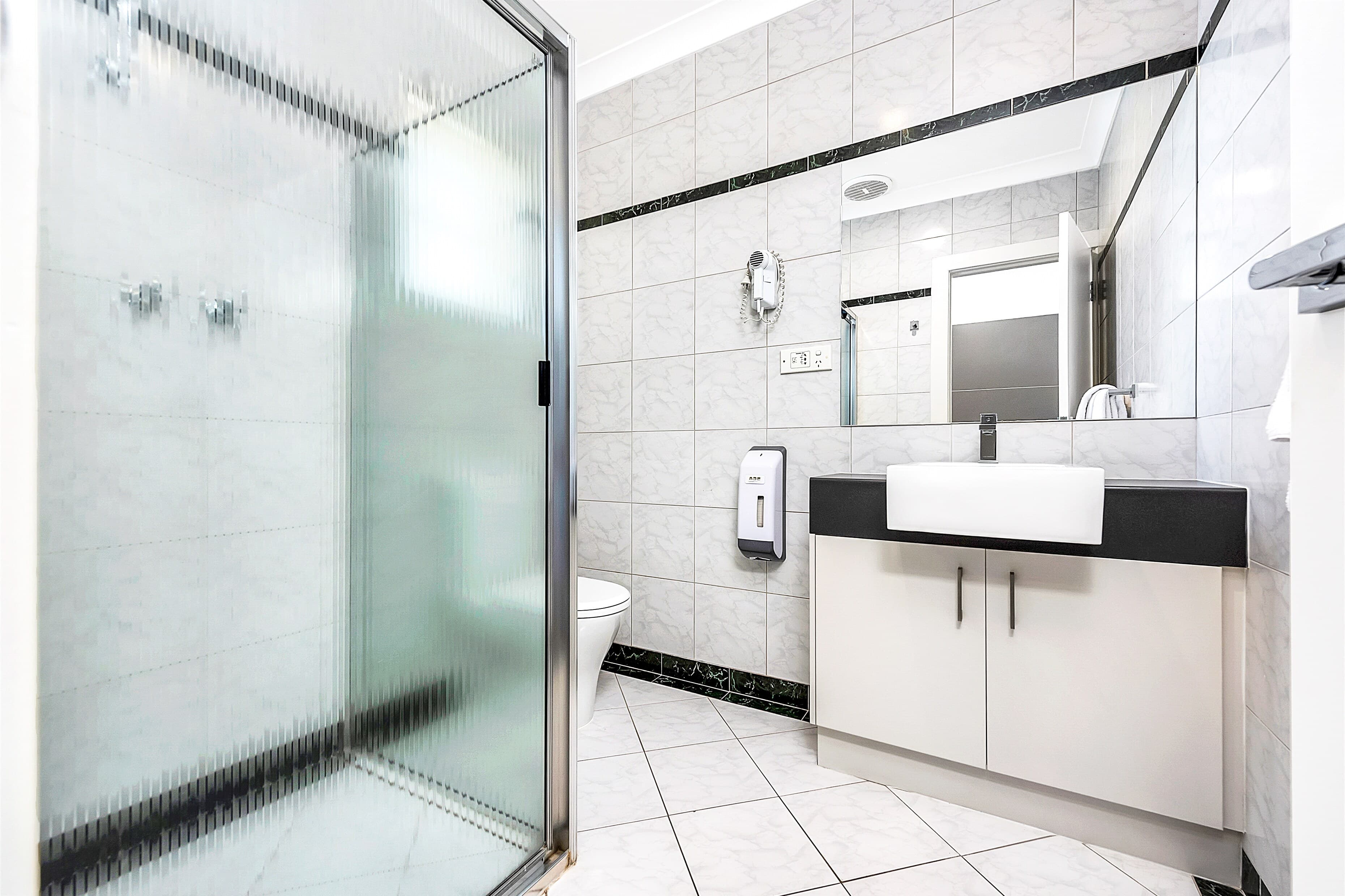 Comfort Inn & Suites Manhattan — 17