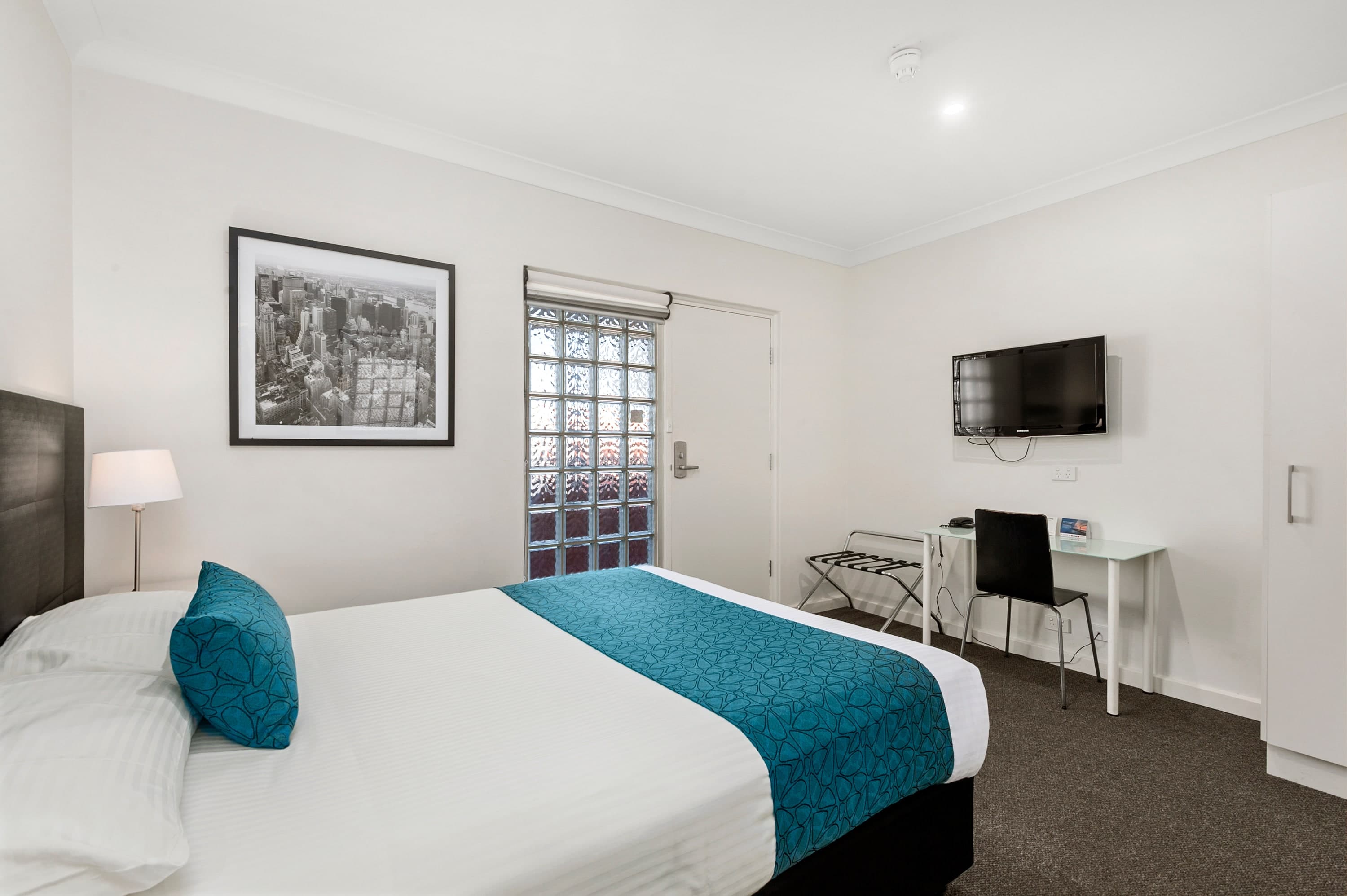 Comfort Inn & Suites Manhattan — 28