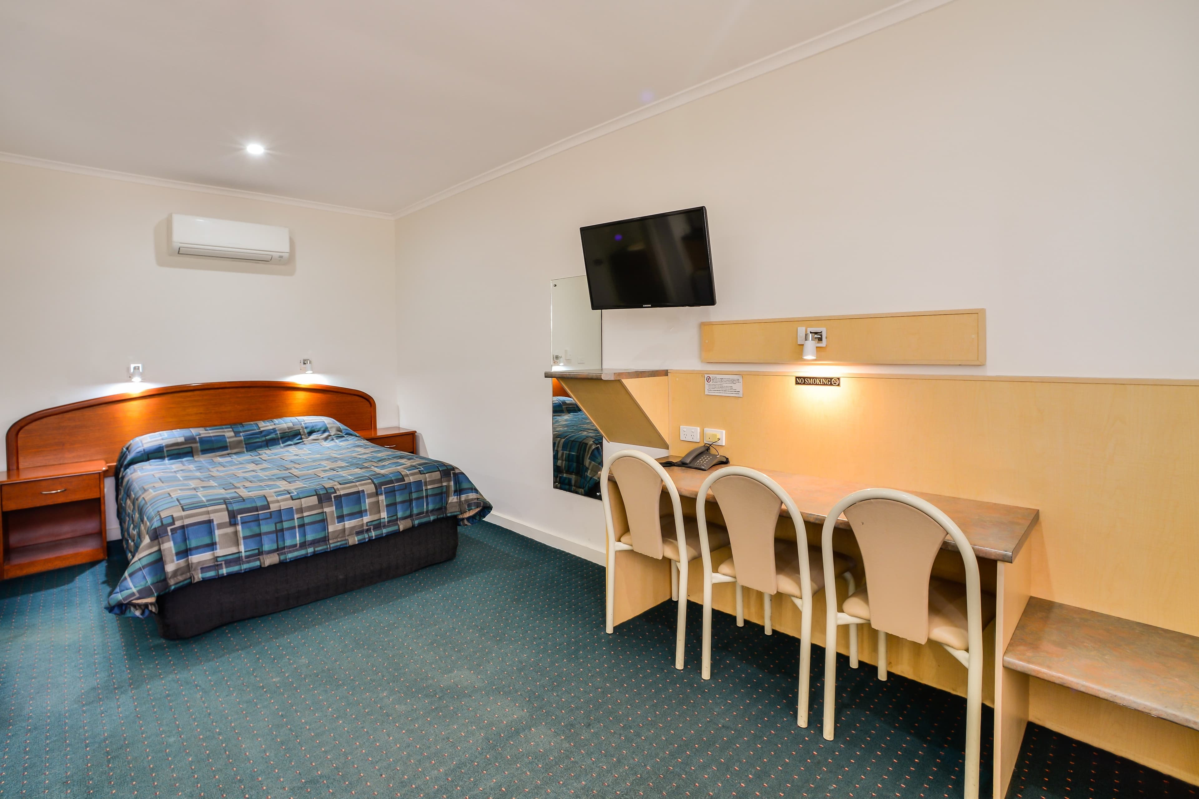 Comfort Inn & Suites Augusta Westside — 17