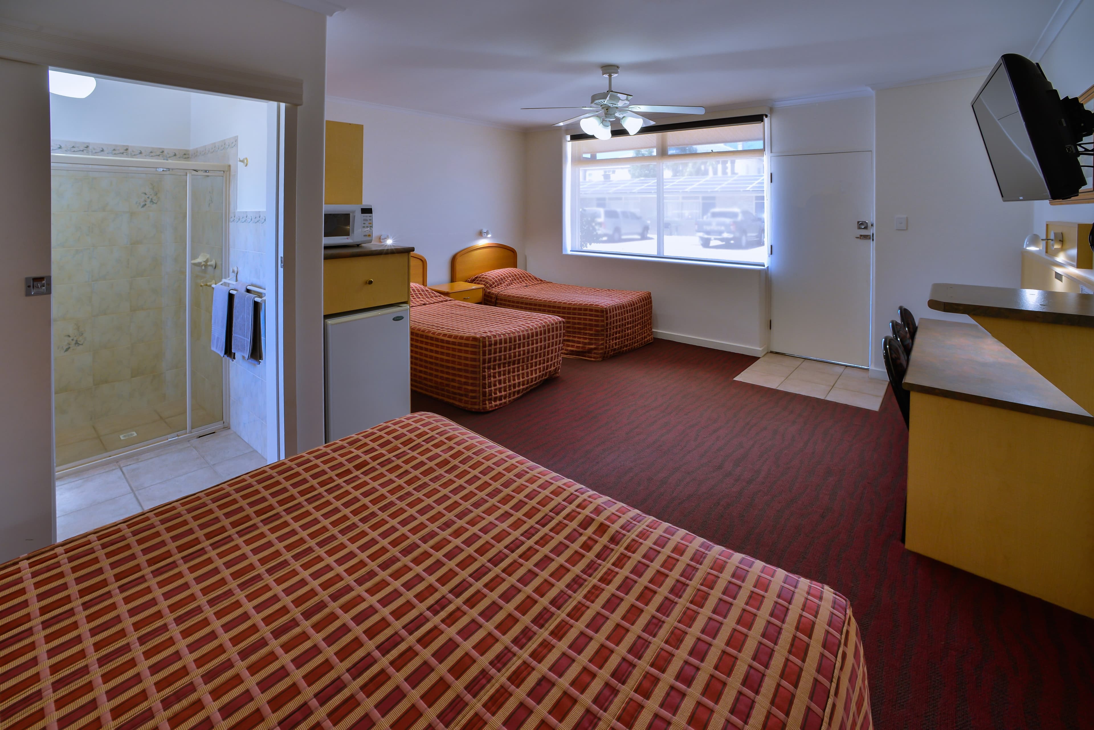Comfort Inn & Suites Augusta Westside — 21