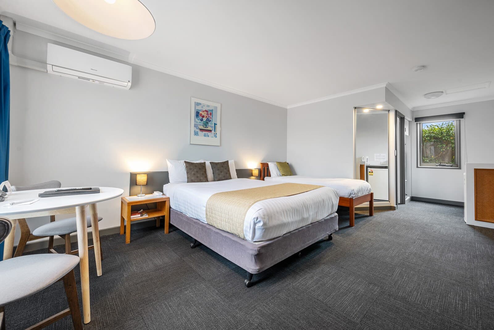 Comfort Inn The Pier - Image 2