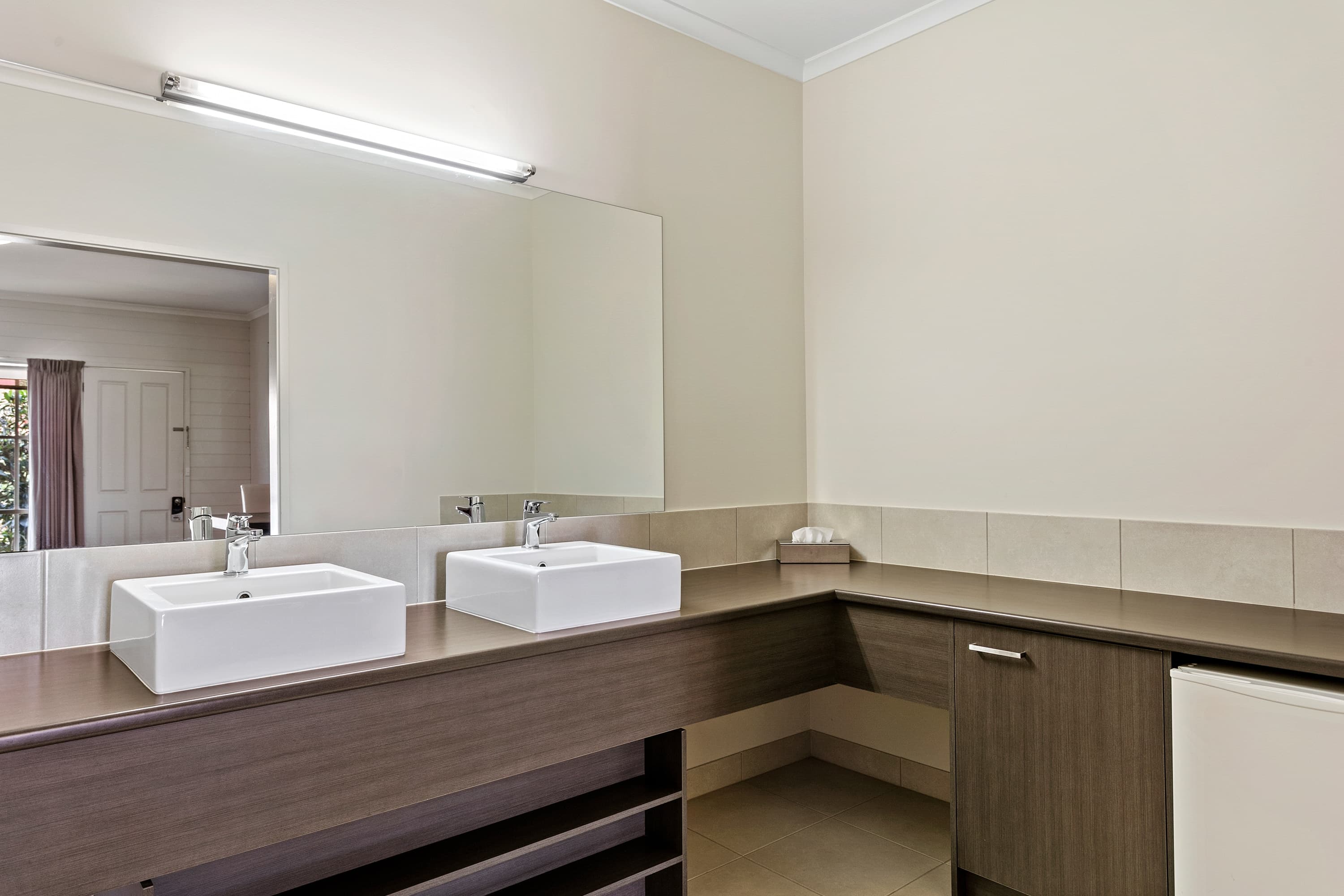 Quality Inn Colonial — 6