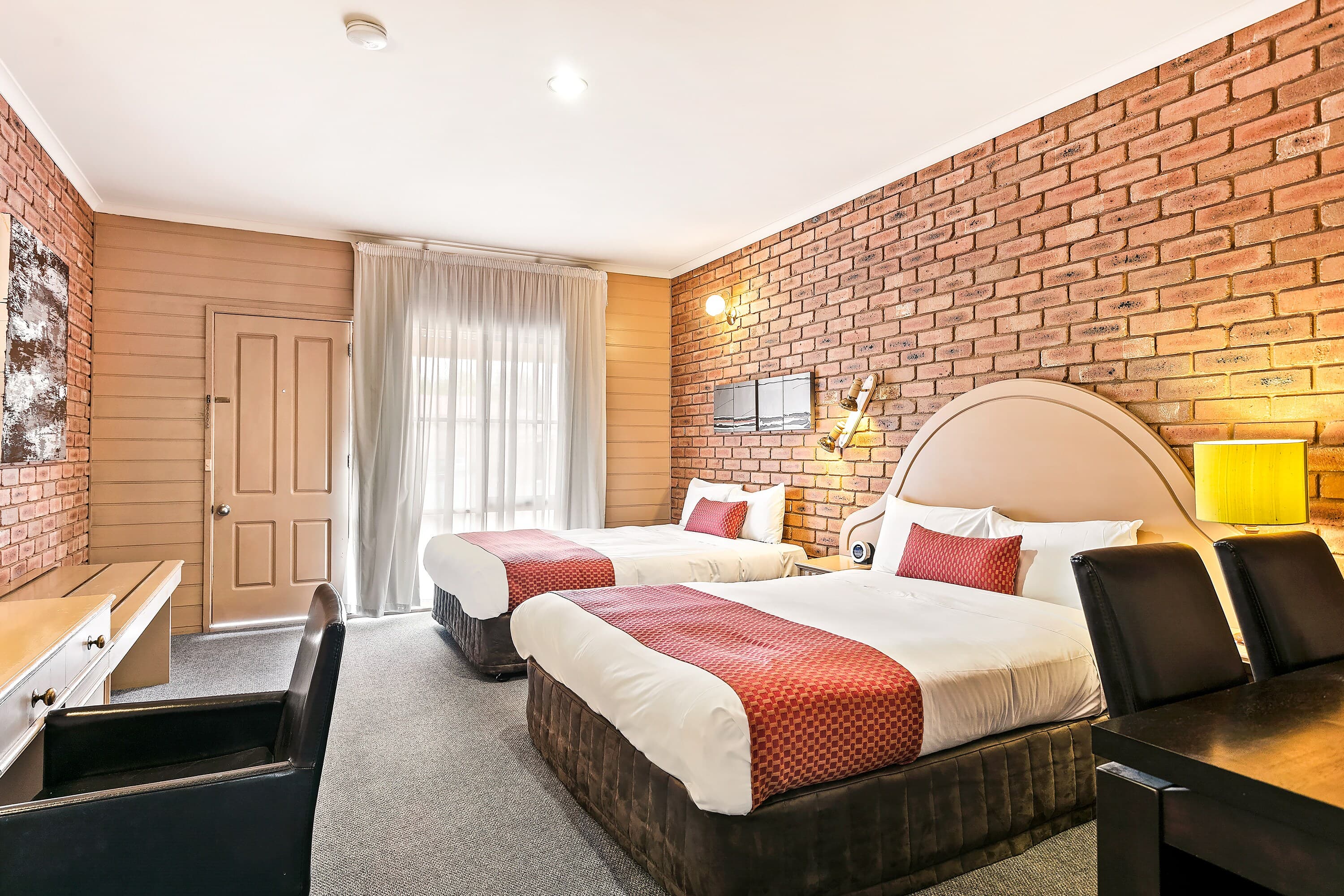 Quality Inn Colonial — 17