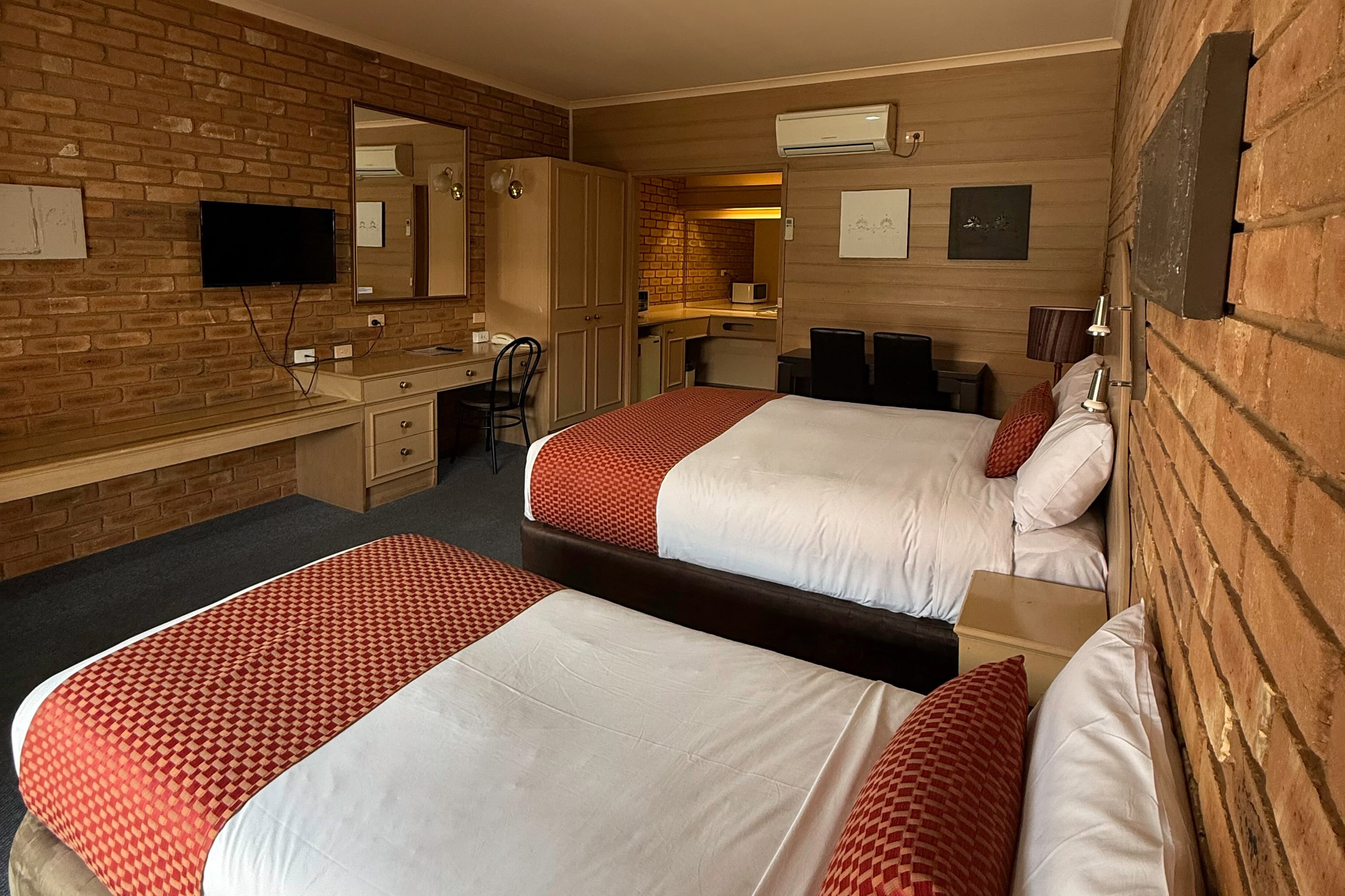 Quality Inn Colonial — 19